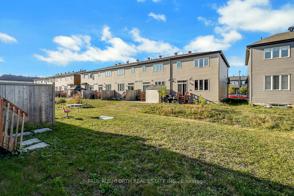 Photo 24 of 559 Decoeur Drive, Ottawa, Avalon West — HOMEH