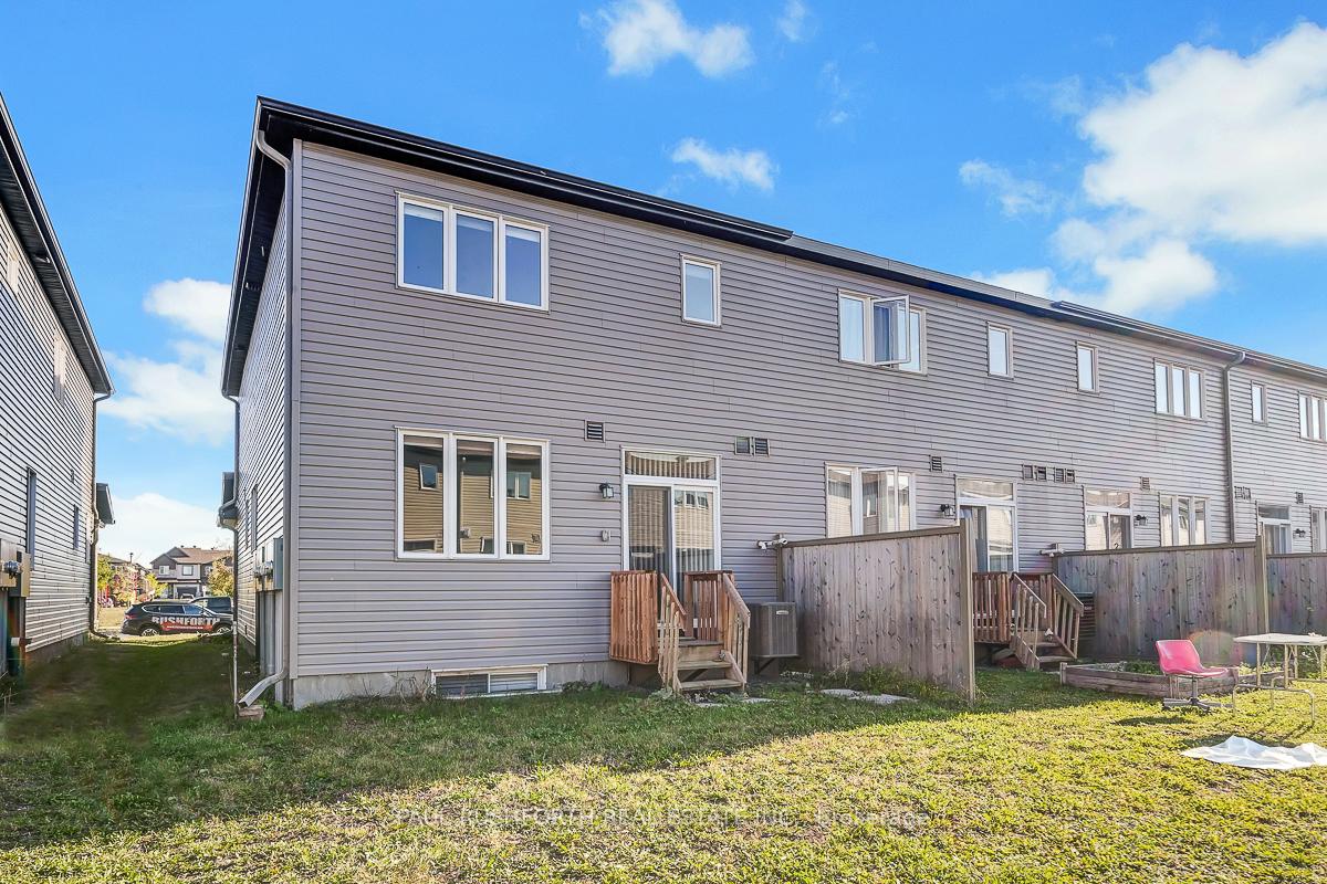 Photo 25 of 559 Decoeur Drive, Ottawa, Avalon West — HOMEH