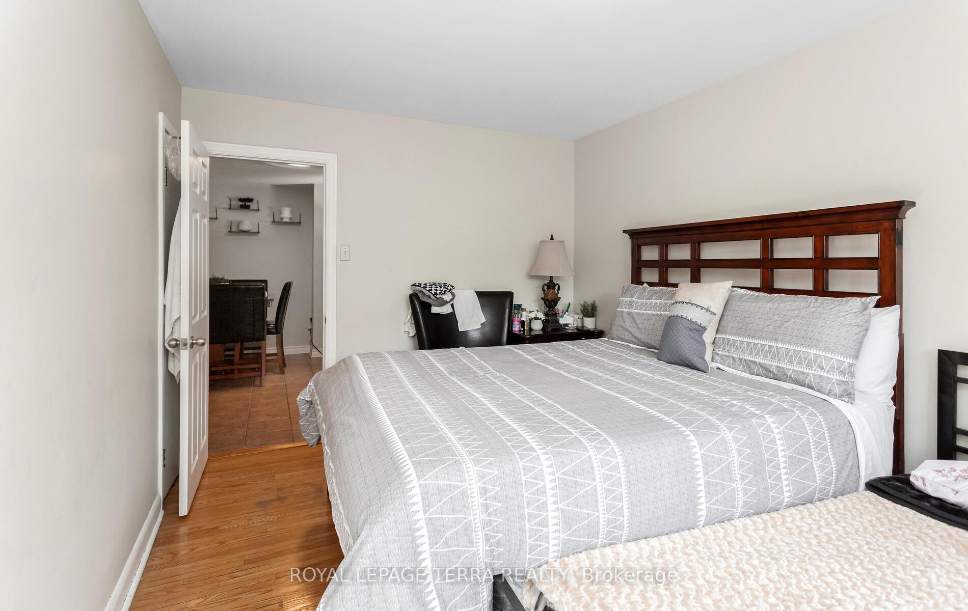 Photo 13 of 6267 Montrose Road, Niagara Falls, West Wood — HOMEH