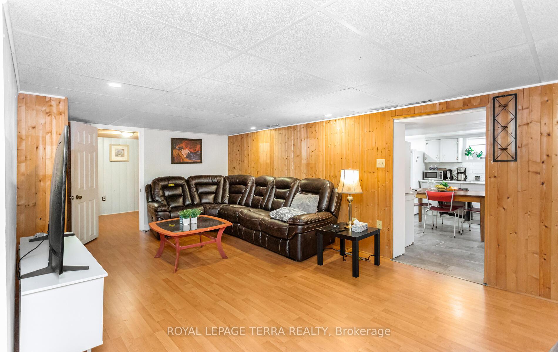 Photo 19 of 6267 Montrose Road, Niagara Falls, West Wood — HOMEH