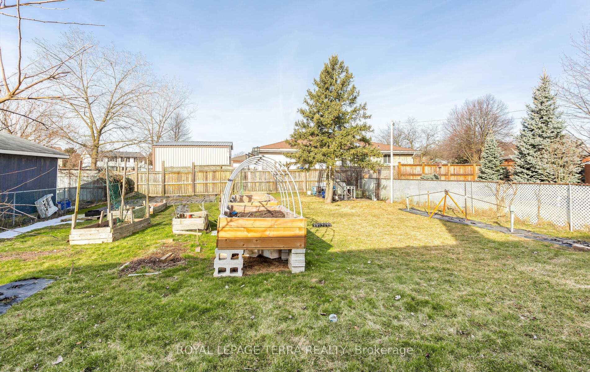 Photo 32 of 6267 Montrose Road, Niagara Falls, West Wood — HOMEH