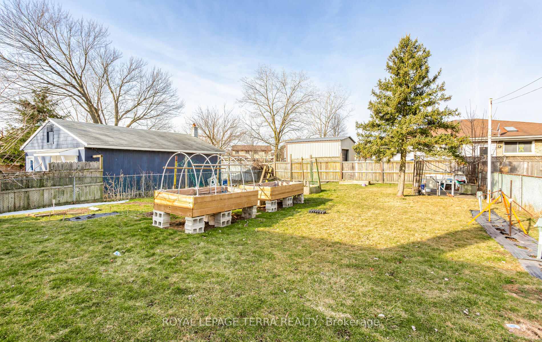 Photo 33 of 6267 Montrose Road, Niagara Falls, West Wood — HOMEH