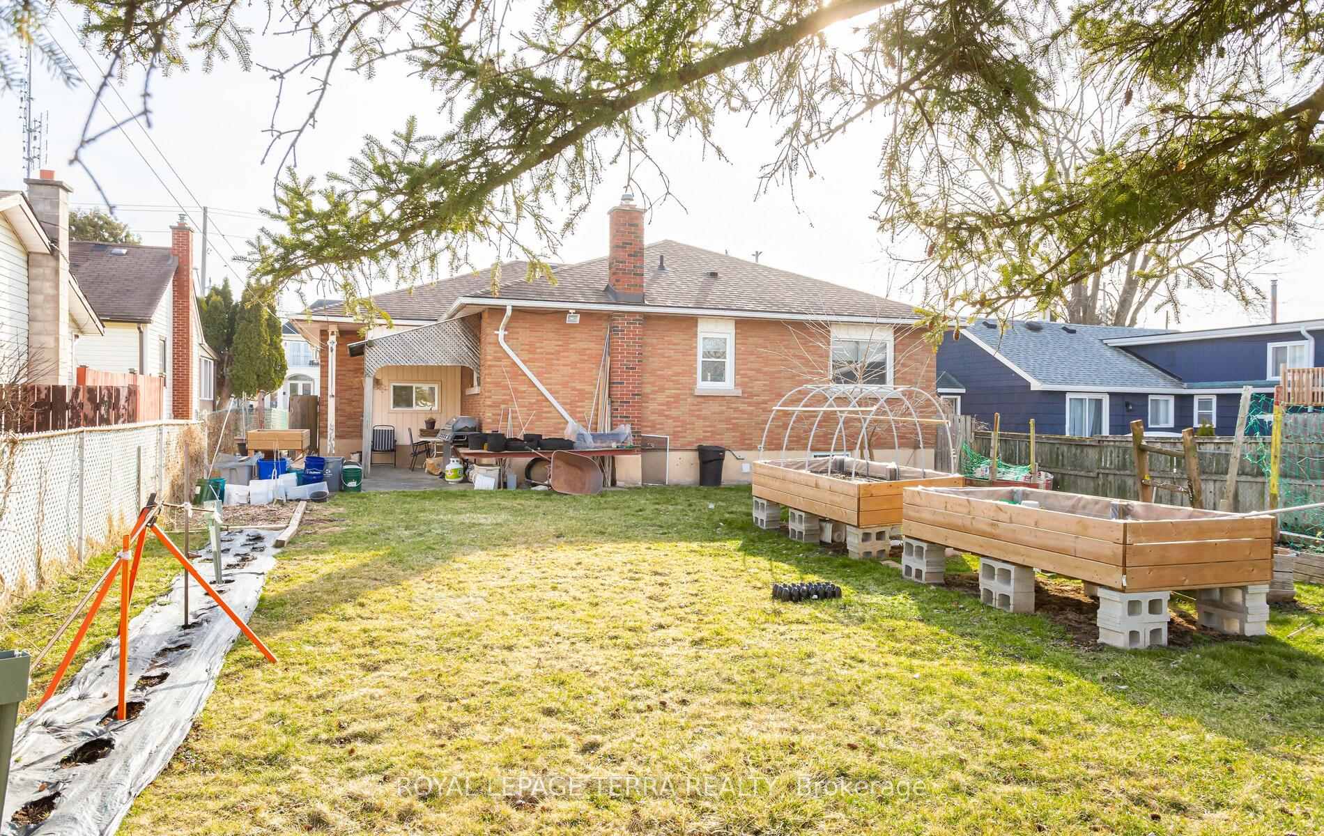 Photo 35 of 6267 Montrose Road, Niagara Falls, West Wood — HOMEH