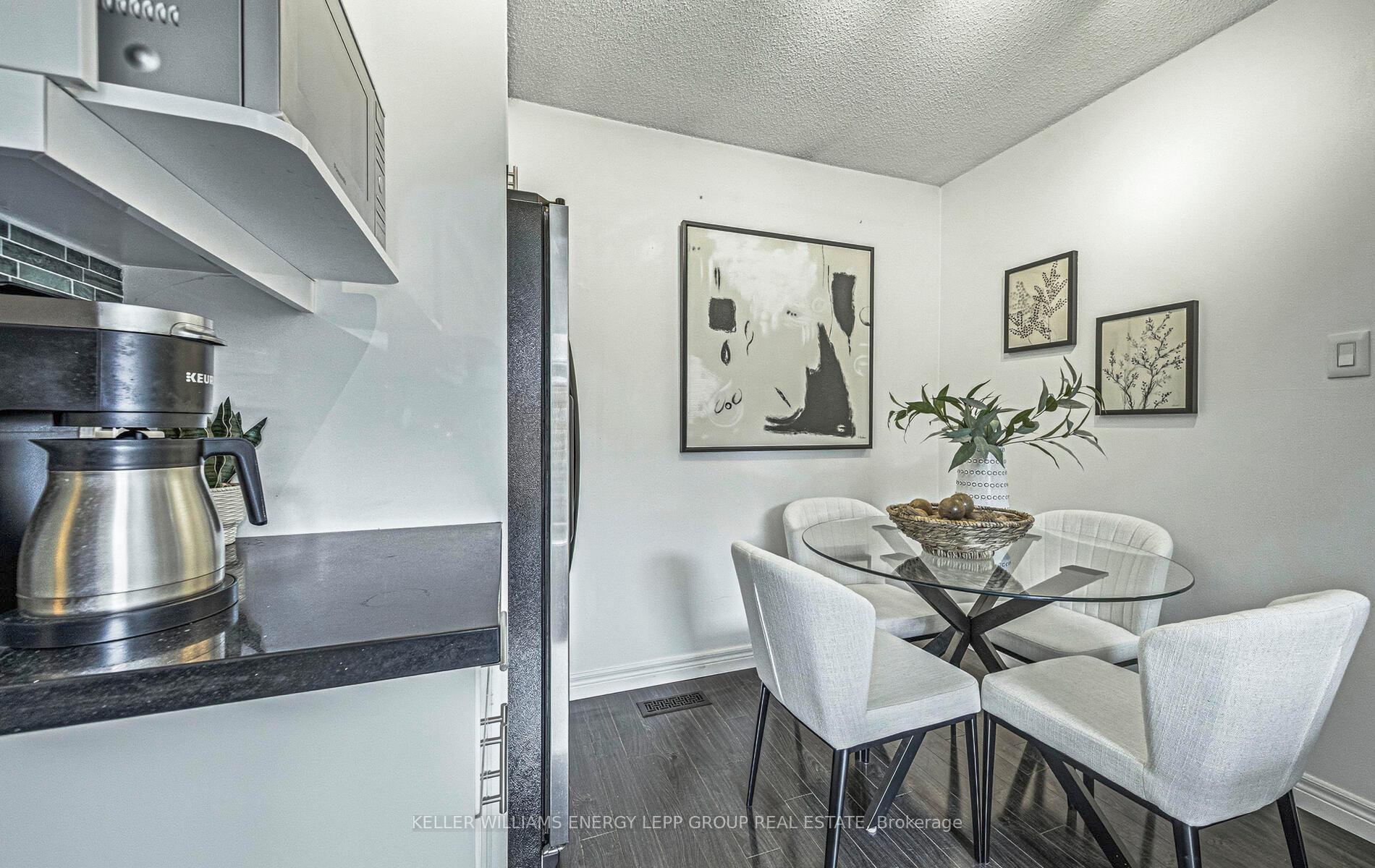 Photo 14 of 1407 Outlet Drive, Oshawa, Lakeview — HOMEH