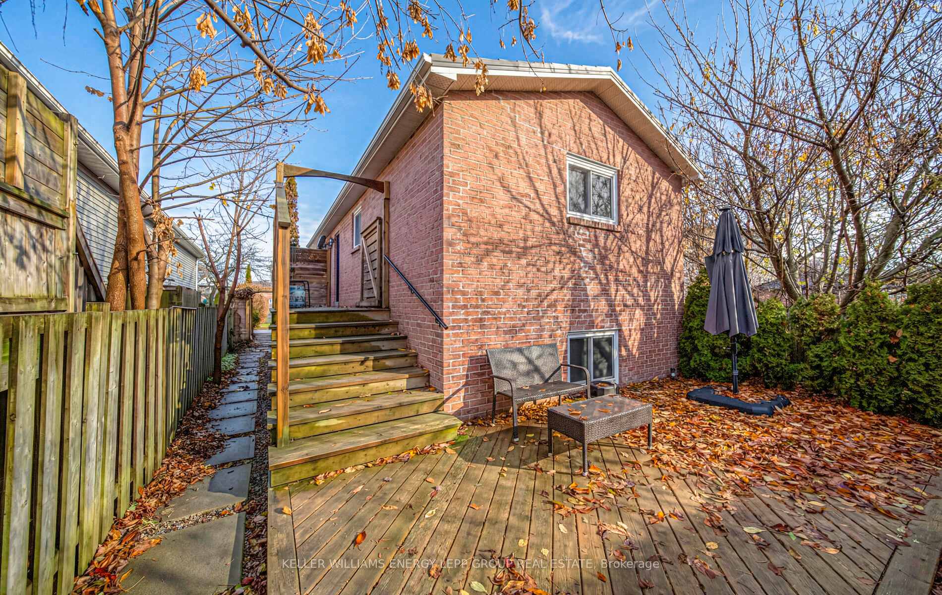 Photo 36 of 1407 Outlet Drive, Oshawa, Lakeview — HOMEH