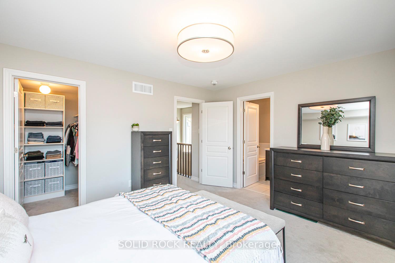 Photo 18 of 332 Rainrock Crescent, Ottawa, Mer Bleue/Bradley Estates/Anderson Park — HOMEH