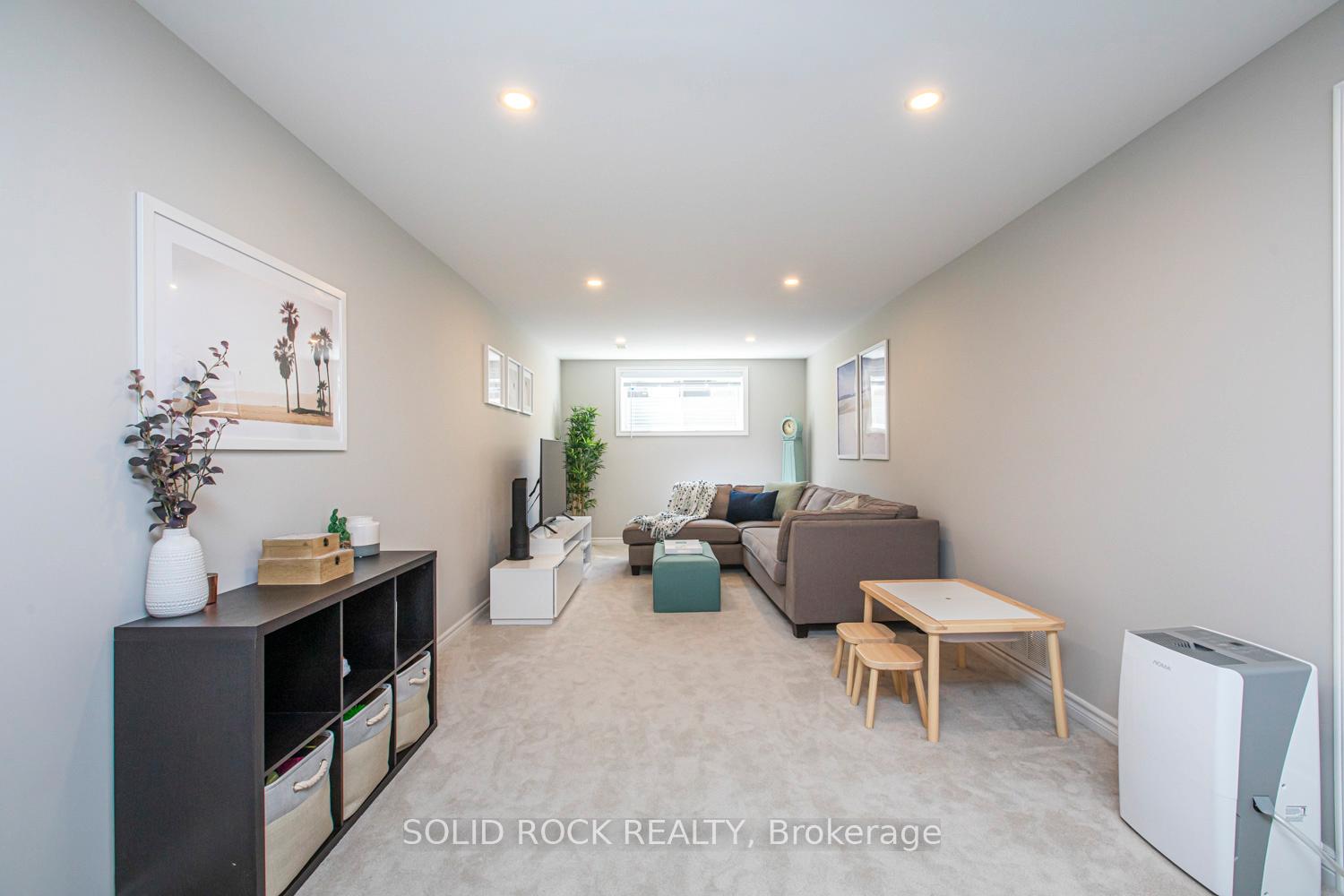 Photo 29 of 332 Rainrock Crescent, Ottawa, Mer Bleue/Bradley Estates/Anderson Park — HOMEH