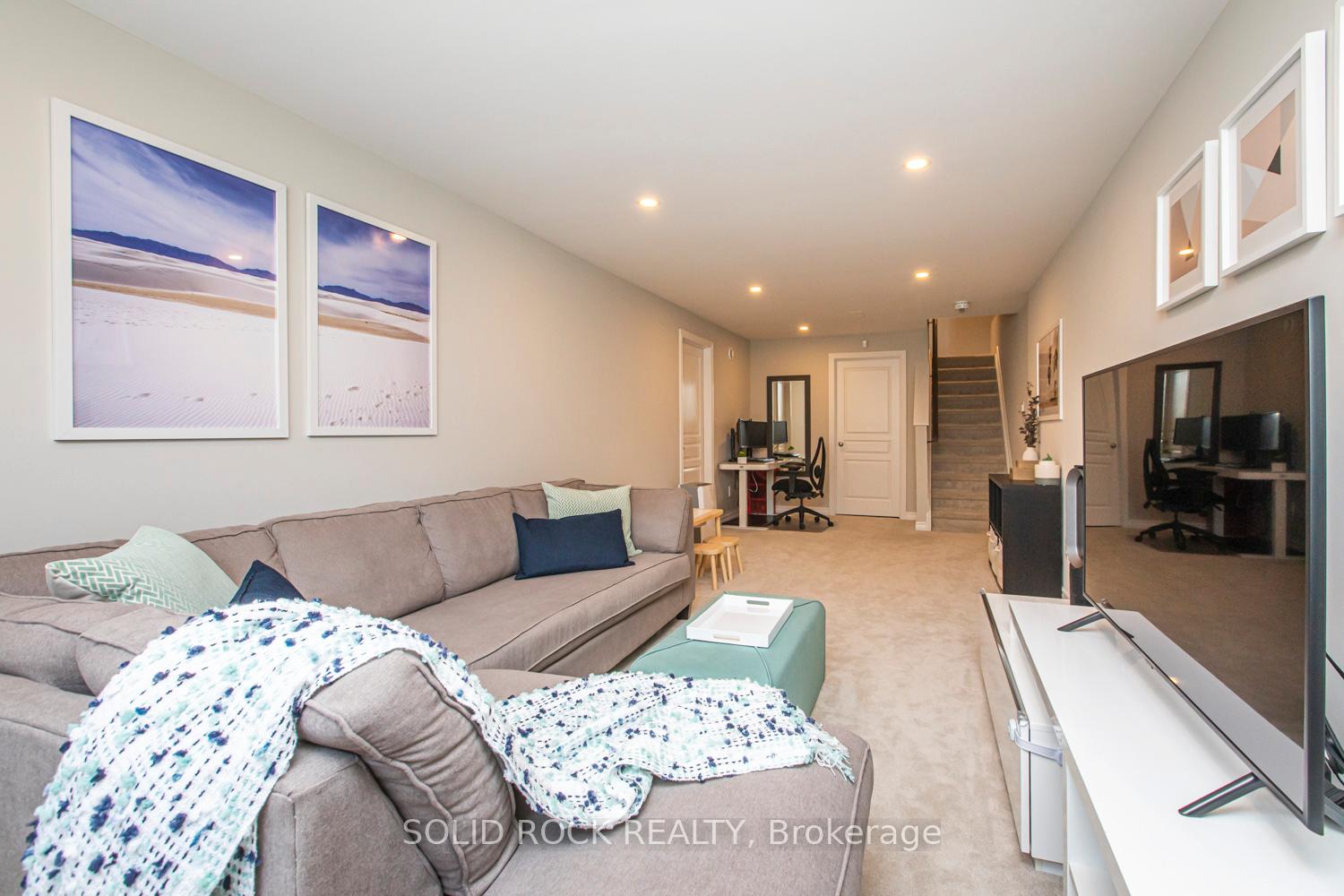 Photo 30 of 332 Rainrock Crescent, Ottawa, Mer Bleue/Bradley Estates/Anderson Park — HOMEH