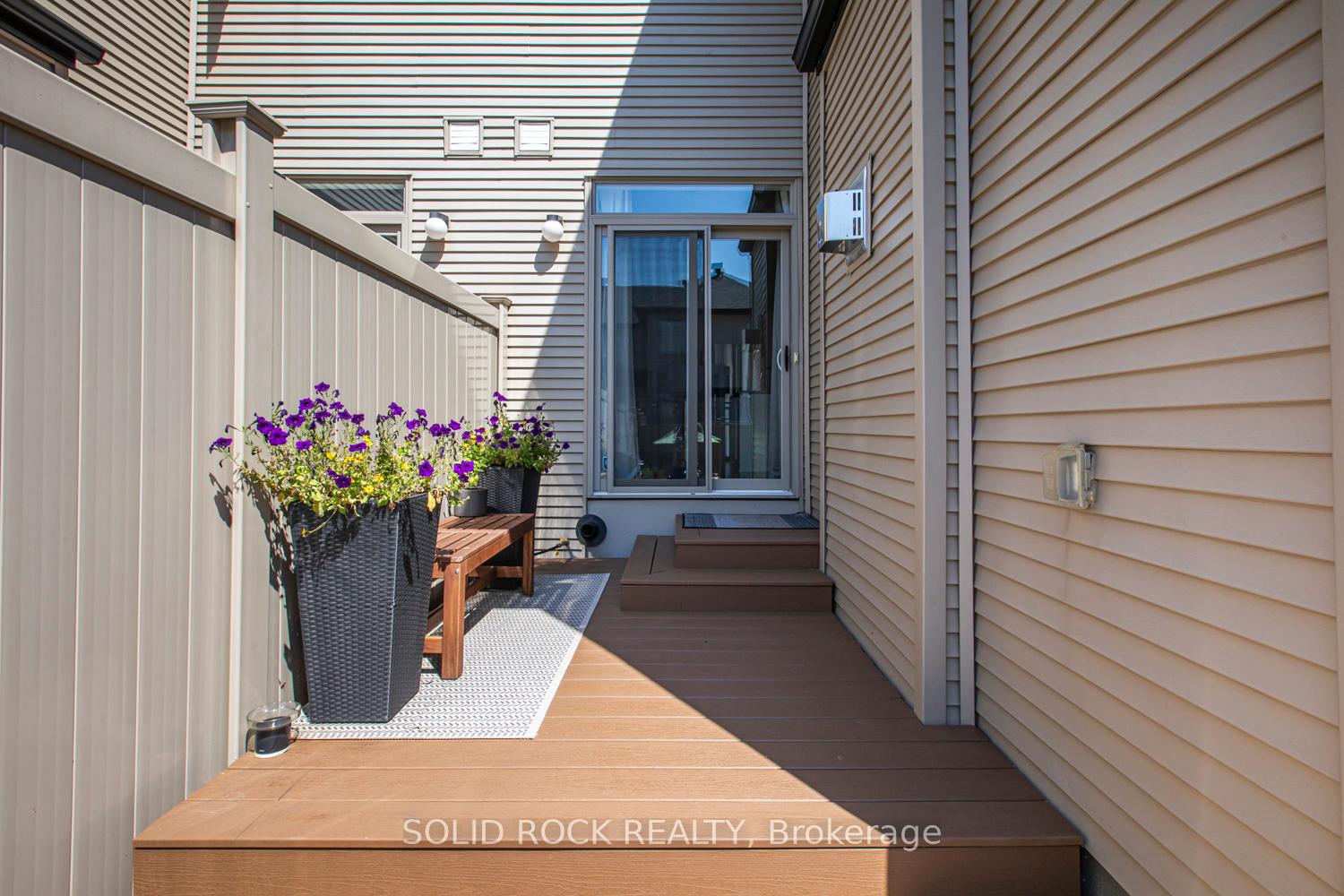 Photo 34 of 332 Rainrock Crescent, Ottawa, Mer Bleue/Bradley Estates/Anderson Park — HOMEH
