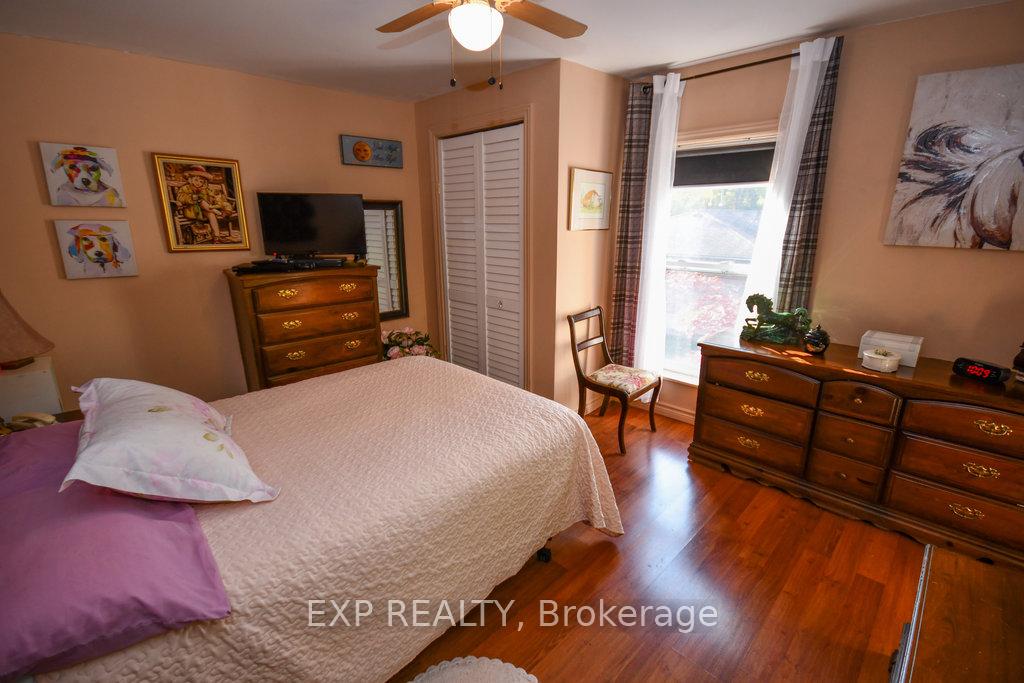 Photo 8 of 272 Station Street, North Middlesex, Parkhill — HOMEH