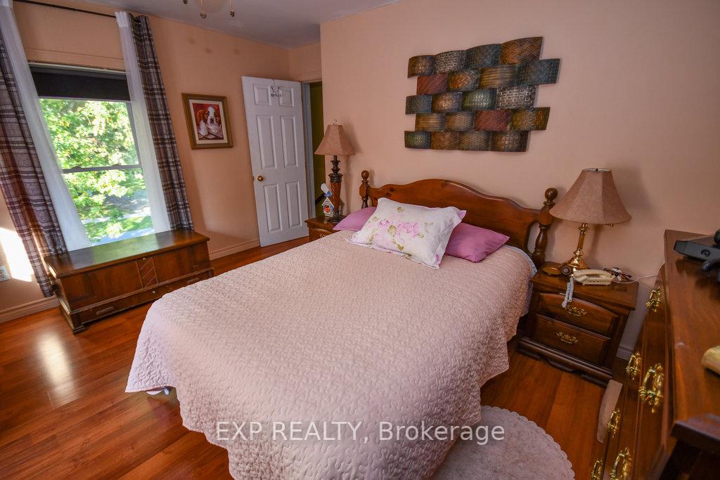 Photo 9 of 272 Station Street, North Middlesex, Parkhill — HOMEH