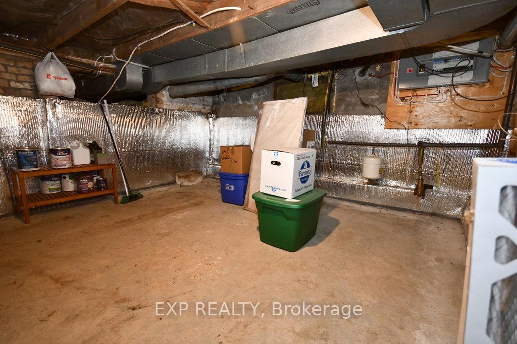 Photo 20 of 272 Station Street, North Middlesex, Parkhill — HOMEH