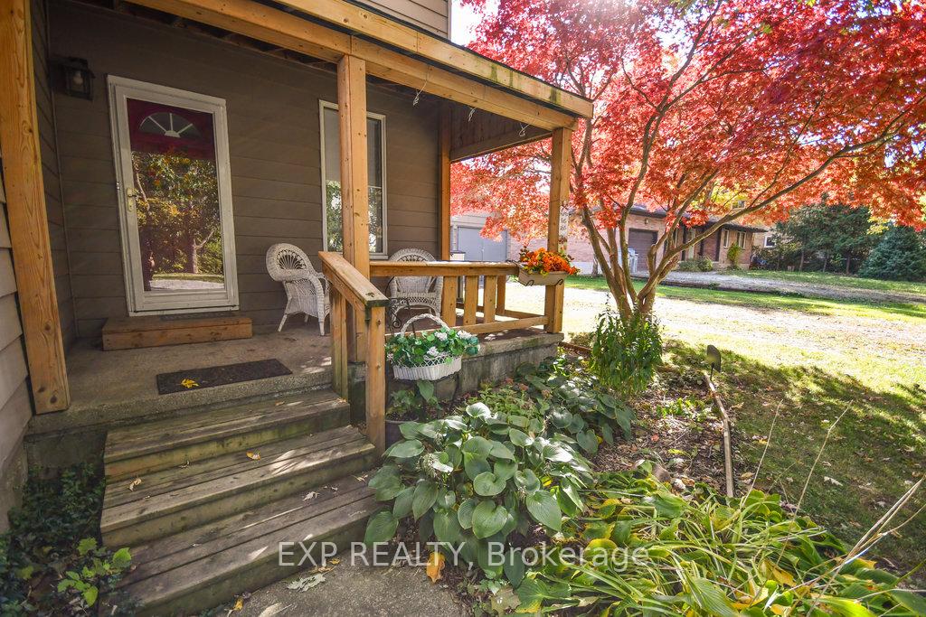 Photo 22 of 272 Station Street, North Middlesex, Parkhill — HOMEH