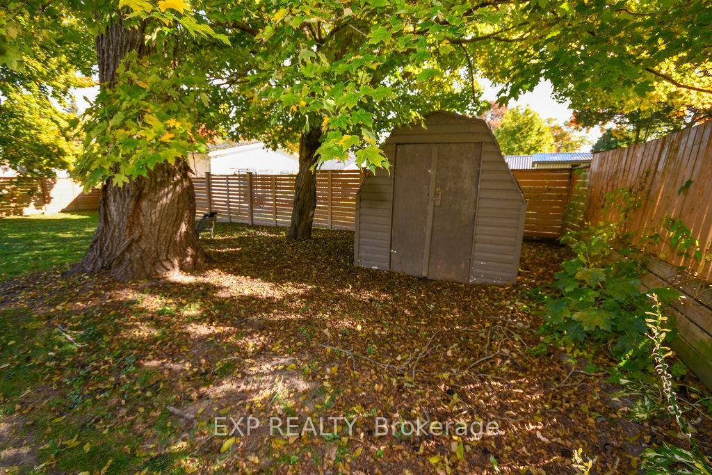 Photo 23 of 272 Station Street, North Middlesex, Parkhill — HOMEH