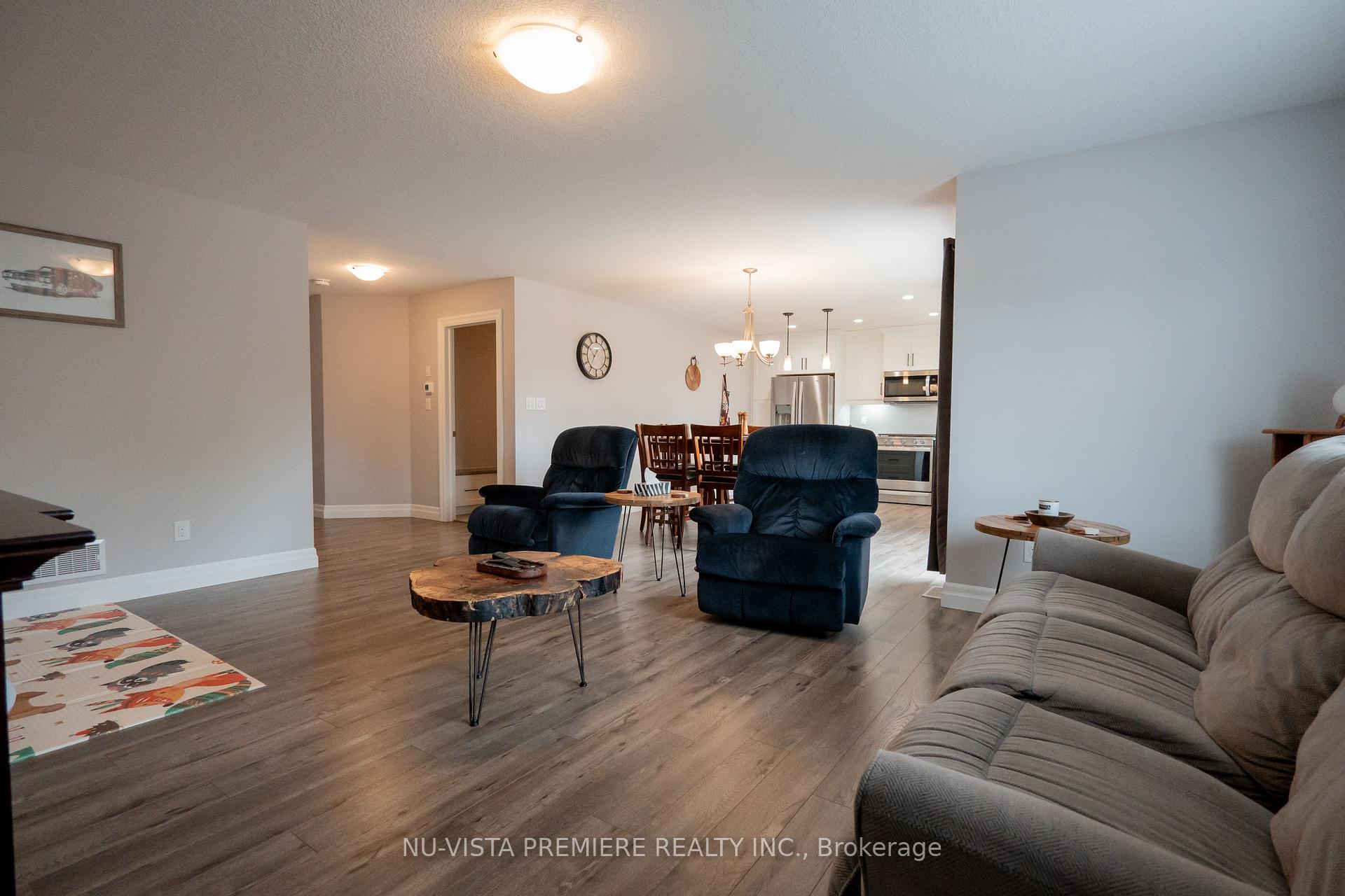 Photo 11 of 825 Binning Street W, North Perth, Wallace — HOMEH