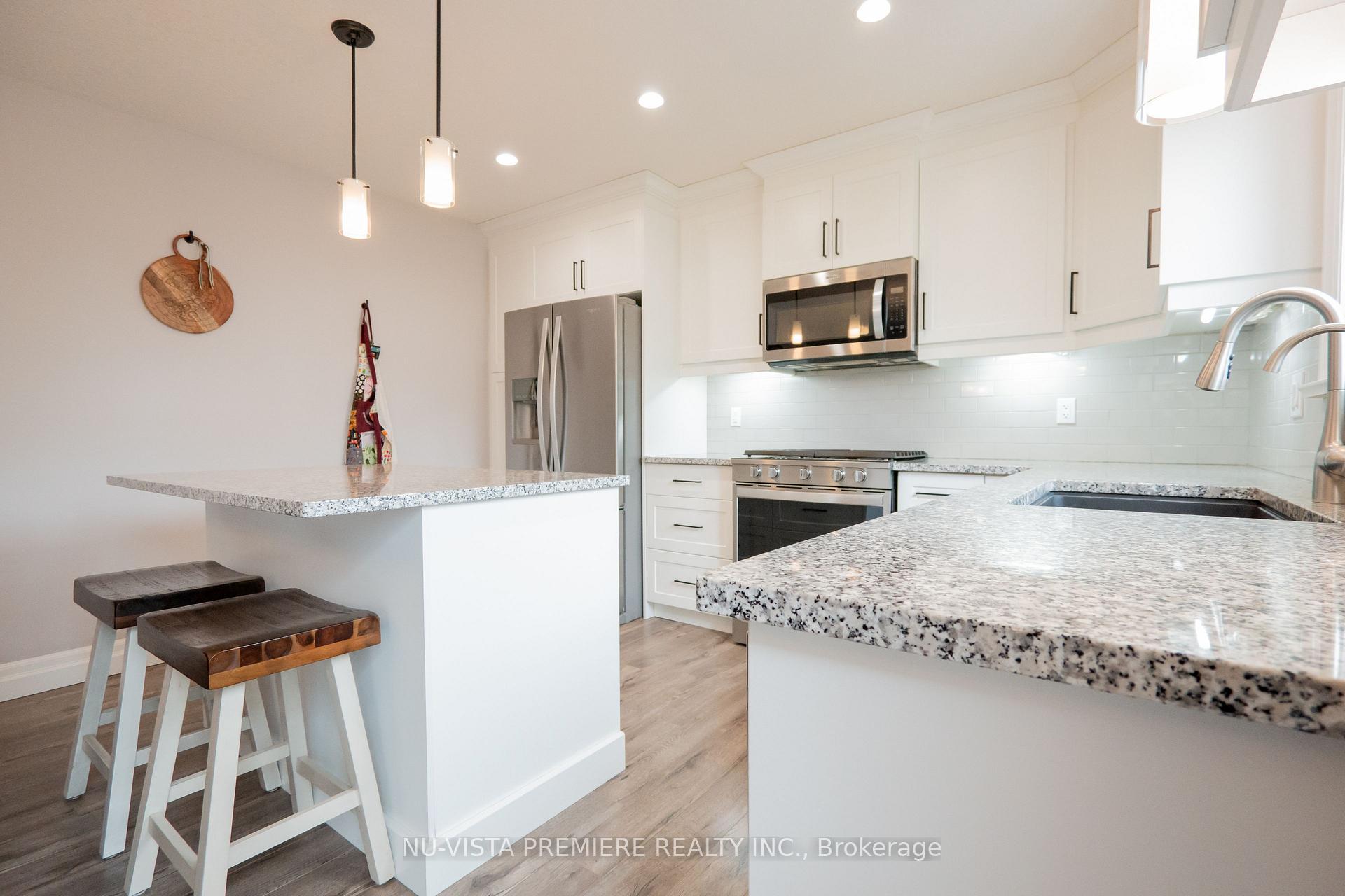 Photo 21 of 825 Binning Street W, North Perth, Wallace — HOMEH