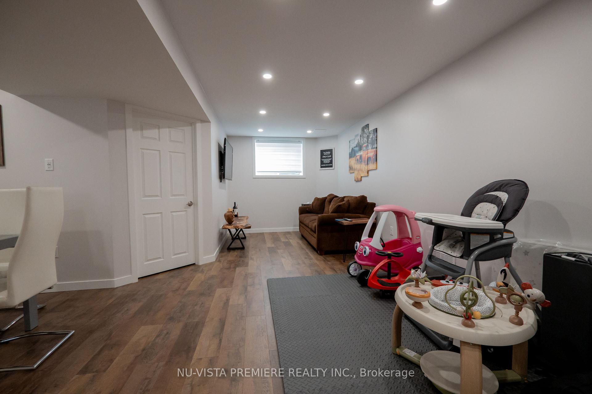 Photo 28 of 825 Binning Street W, North Perth, Wallace — HOMEH