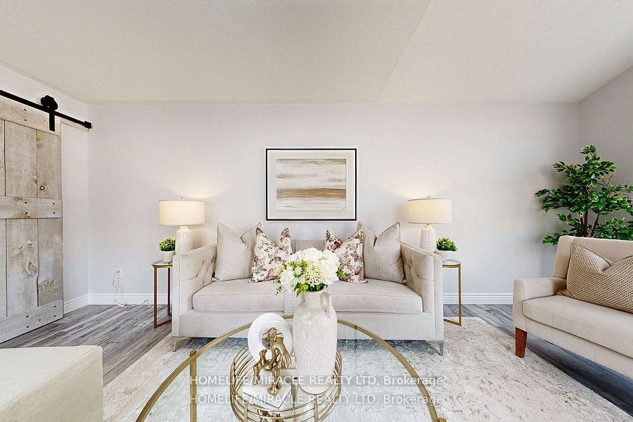 Photo 8 of 949 Zelinsky Crescent, Milton, Coates — HOMEH