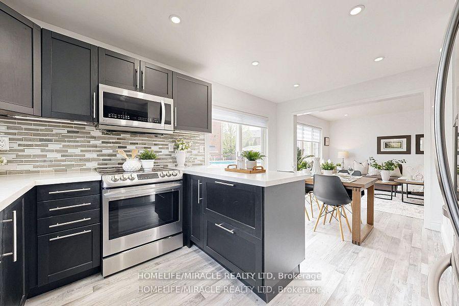 Photo 14 of 949 Zelinsky Crescent, Milton, Coates — HOMEH