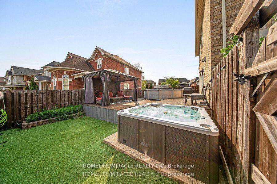 Photo 30 of 949 Zelinsky Crescent, Milton, Coates — HOMEH