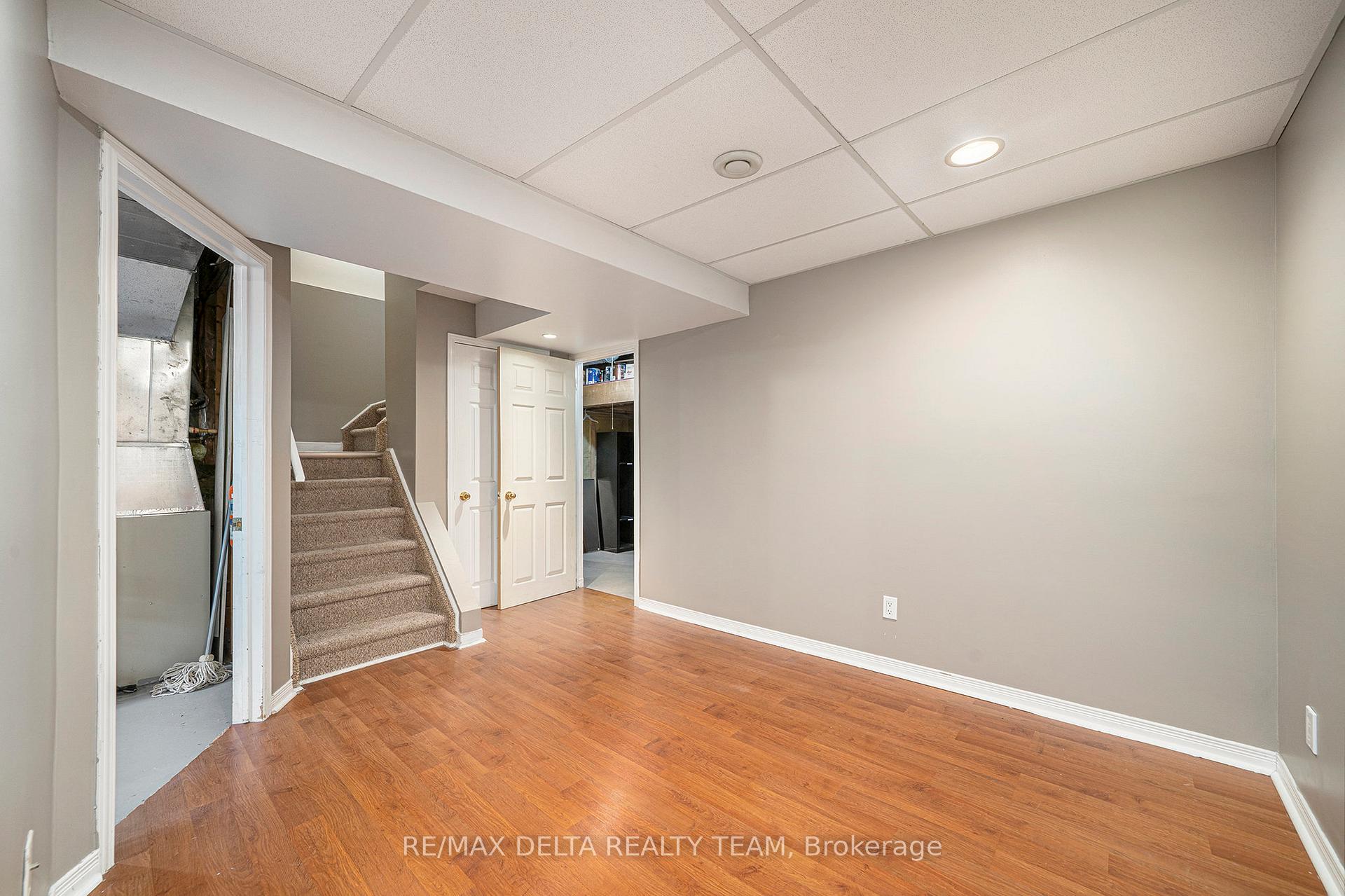 Photo 18 of 786 Hancock Crescent, Ottawa, Fallingbrook/Ridgemount — HOMEH