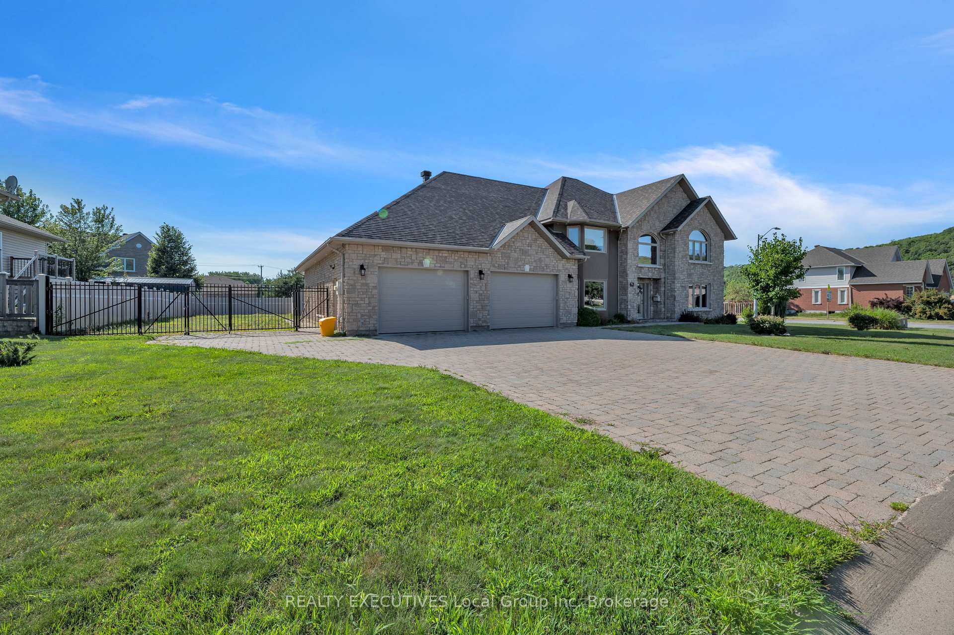 Photo 4 of 62 Dellandrea Drive, North Bay, Widdifield — HOMEH