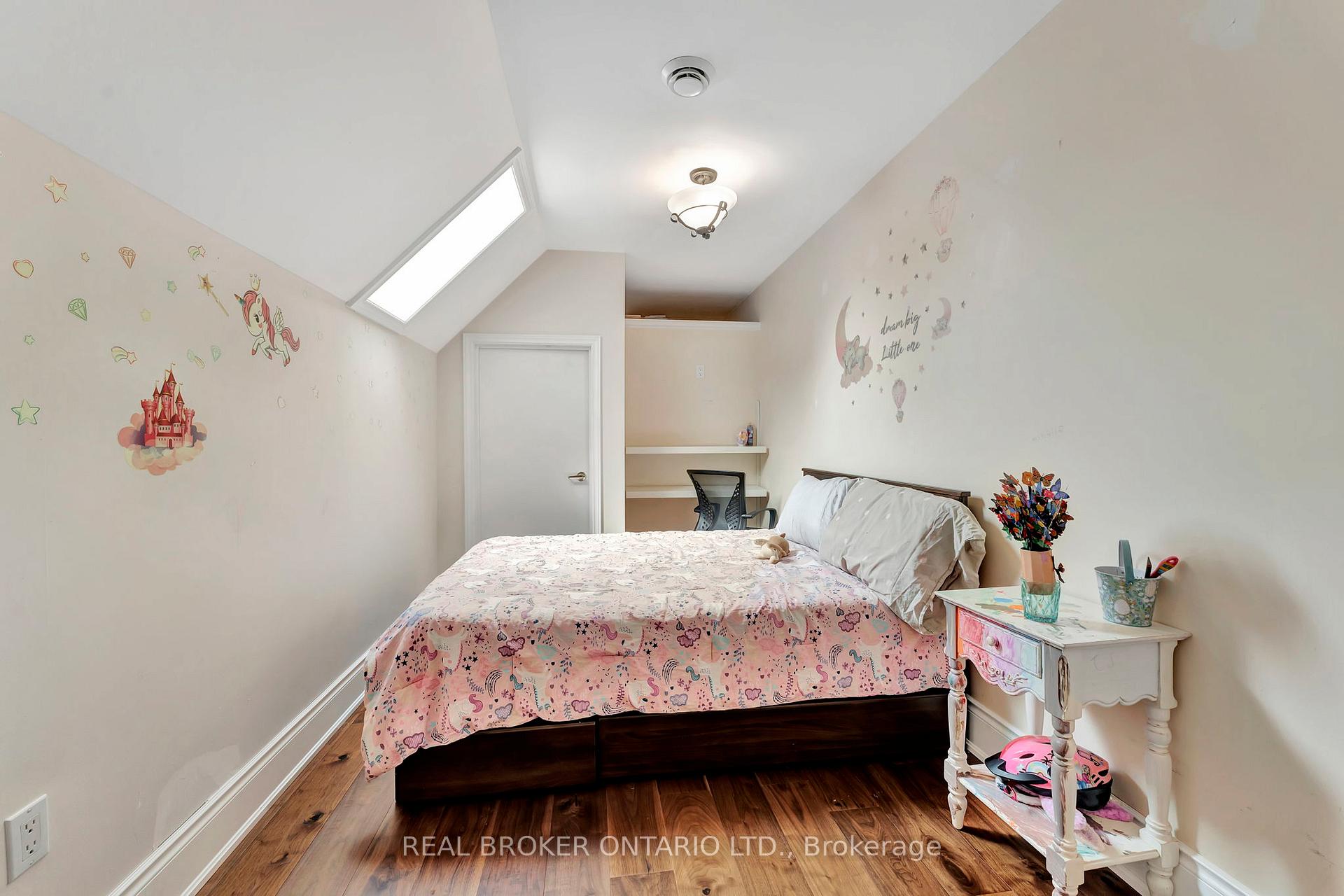 Photo 36 of 17 Lee Arn Court, Norfolk, Lynedoch — HOMEH