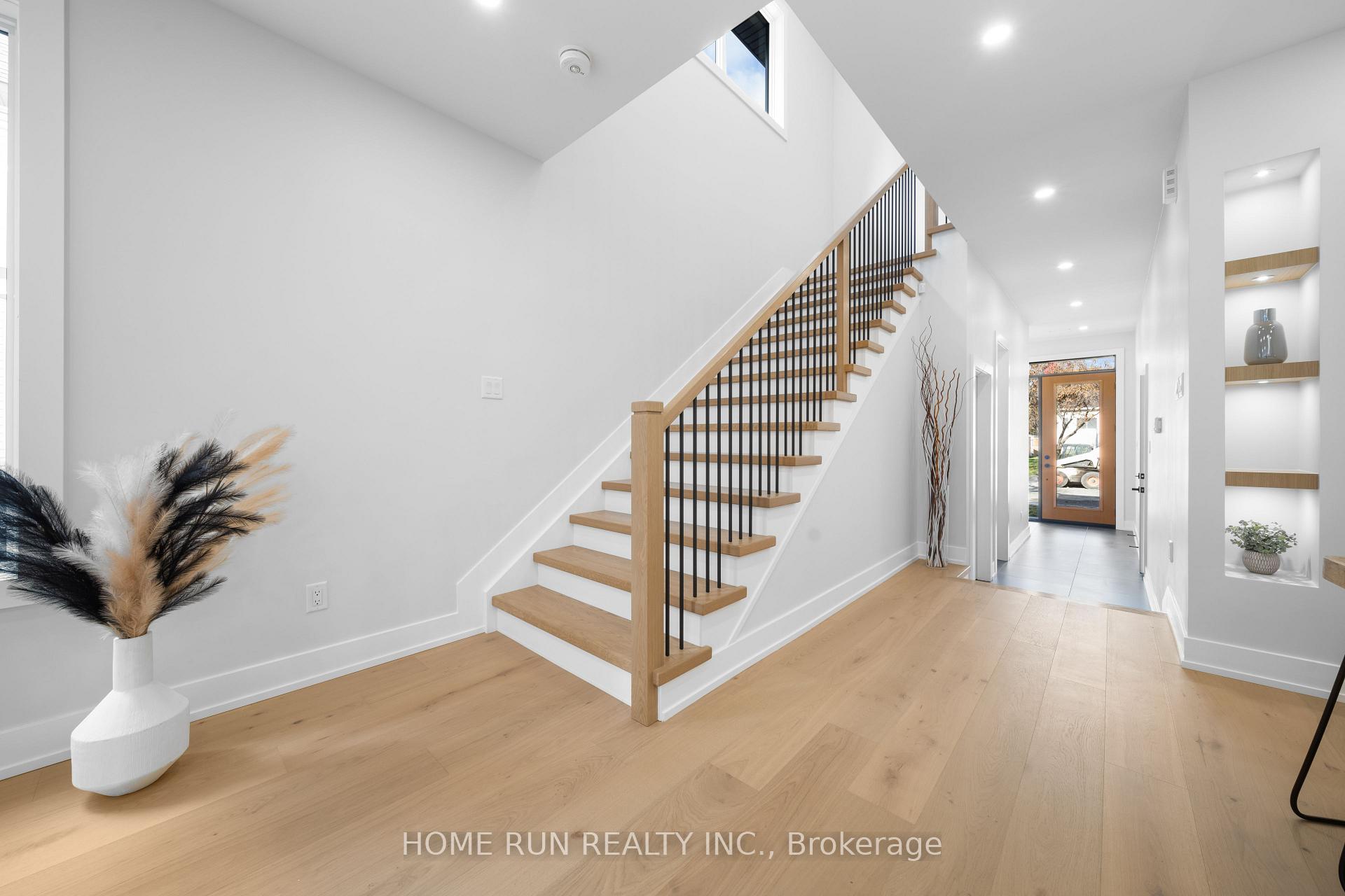 Photo 8 of 92 Prince Albert Street, Ottawa, Overbrook/Castle Heights — HOMEH