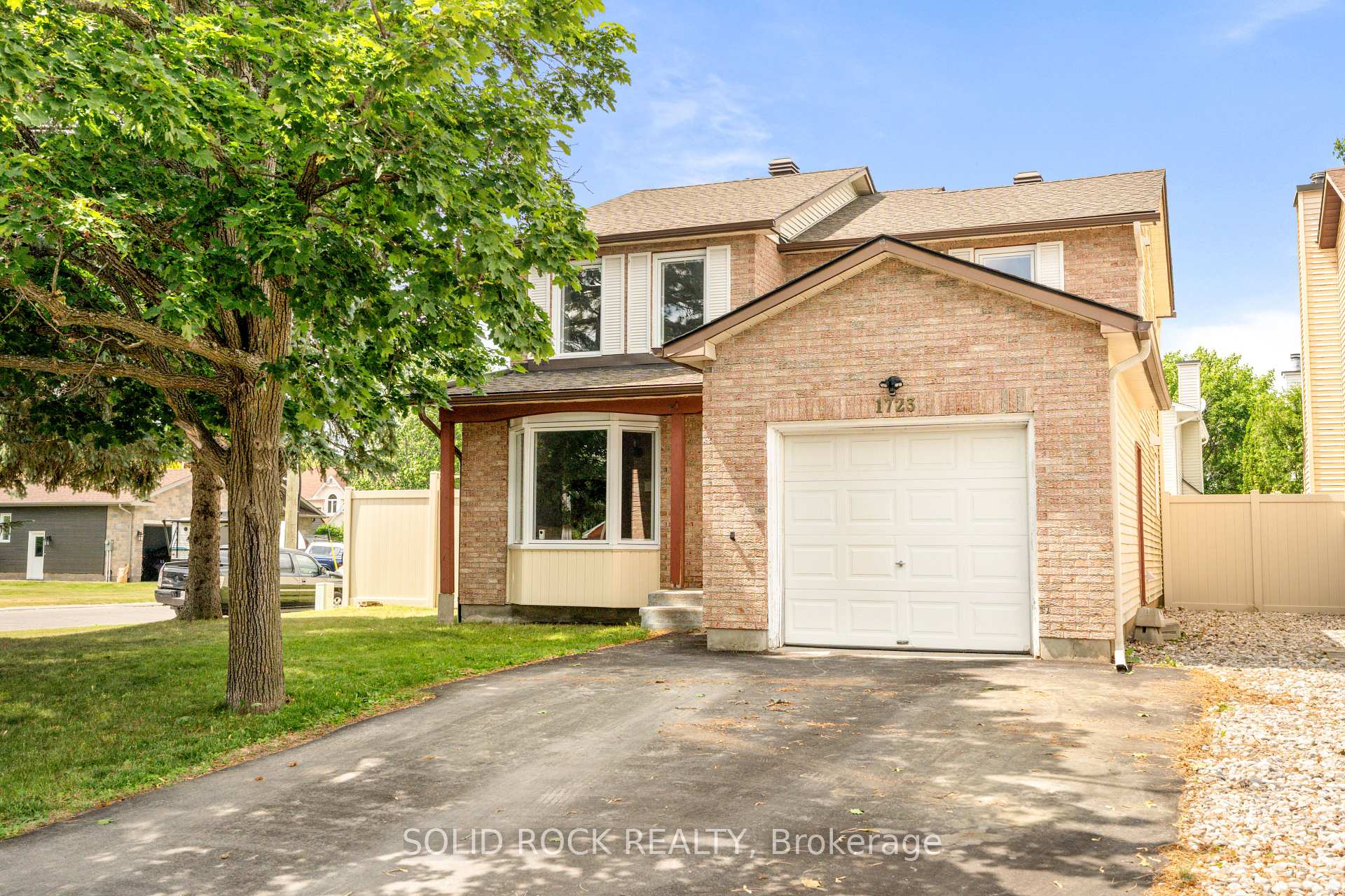 Photo 1 of 1723 Boyer Road N, Ottawa, Chateauneuf — HOMEH