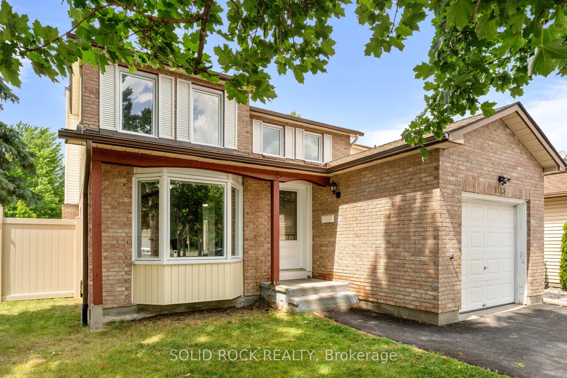 Photo 2 of 1723 Boyer Road N, Ottawa, Chateauneuf — HOMEH