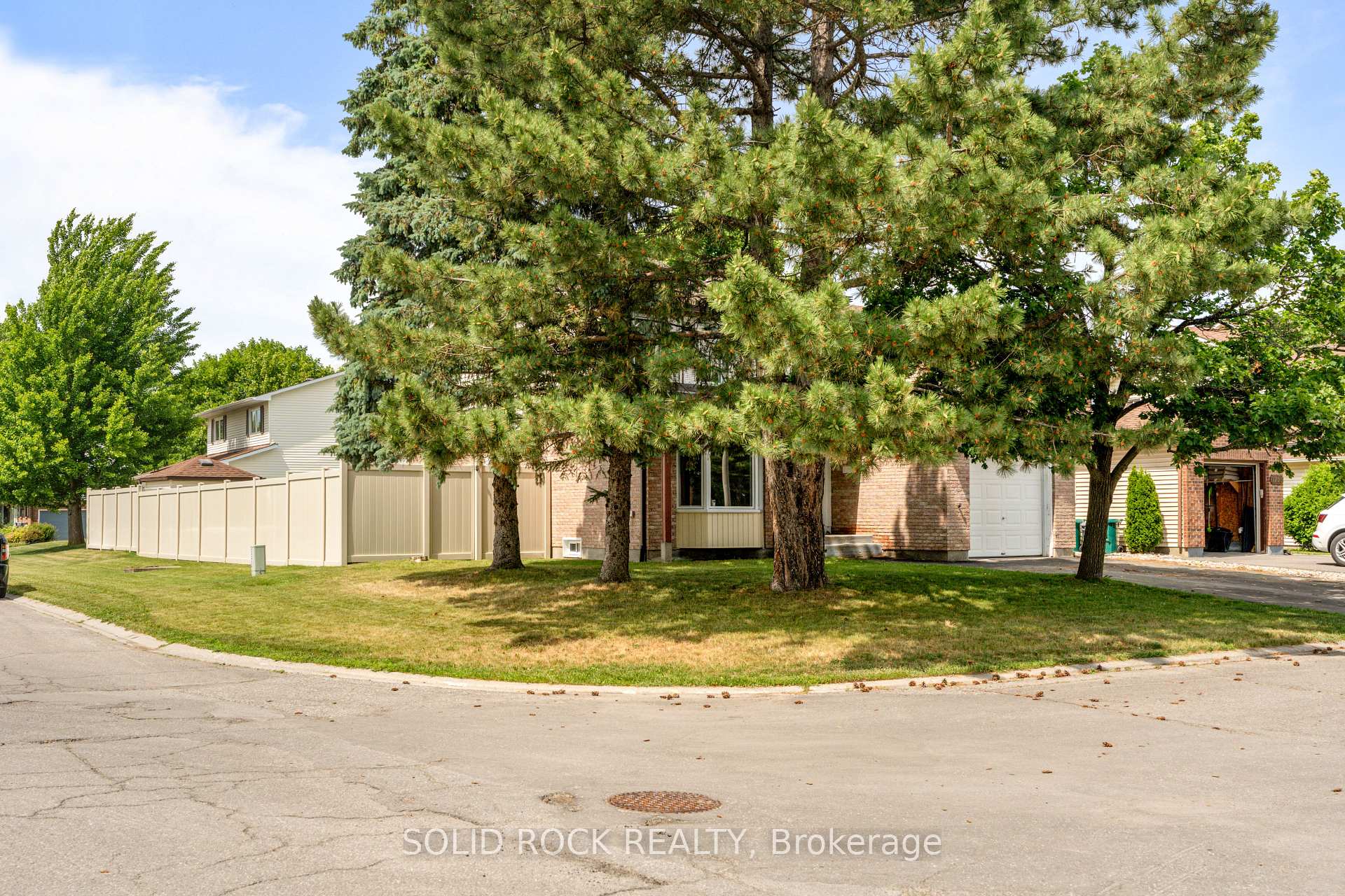 Photo 3 of 1723 Boyer Road N, Ottawa, Chateauneuf — HOMEH
