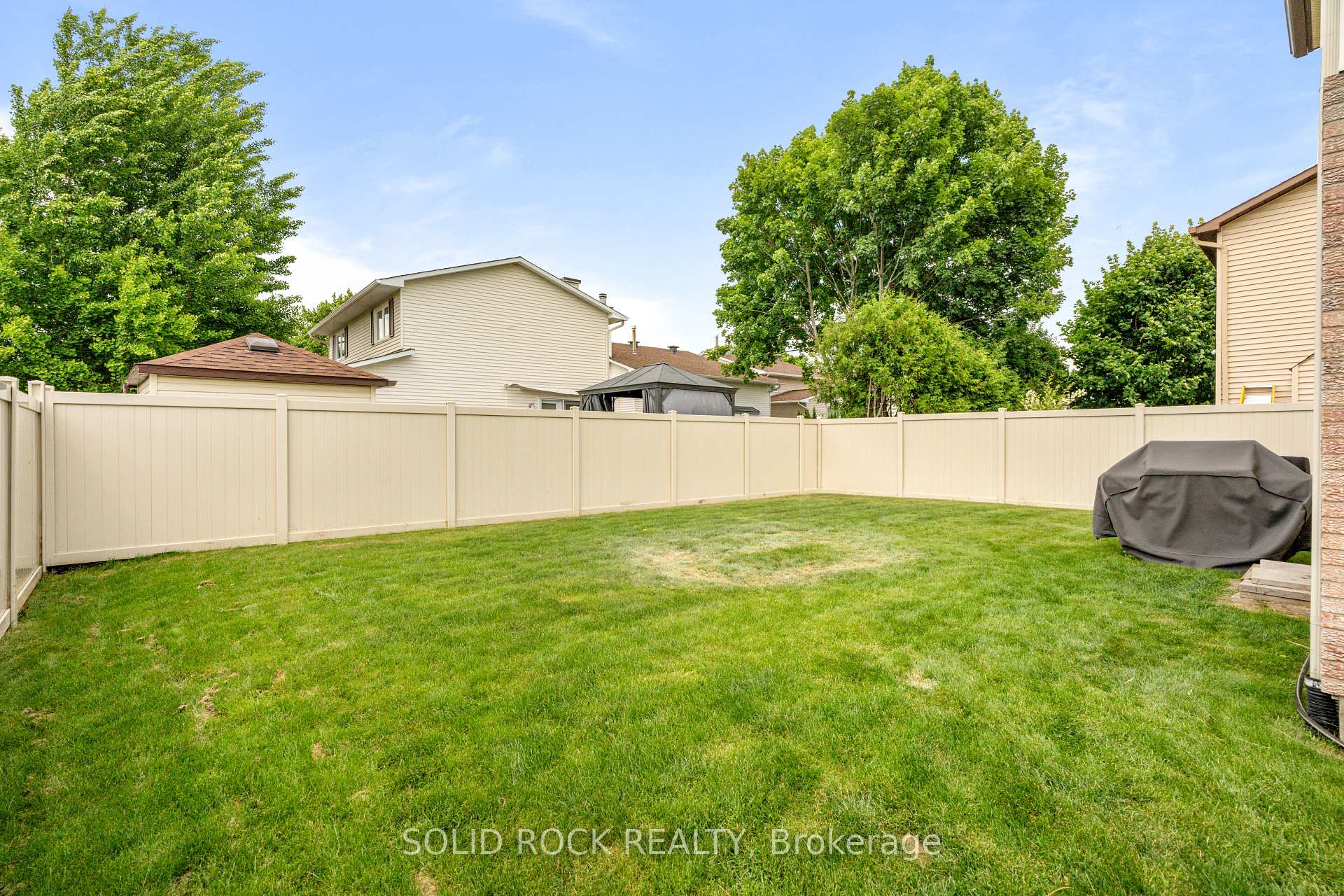 Photo 25 of 1723 Boyer Road N, Ottawa, Chateauneuf — HOMEH