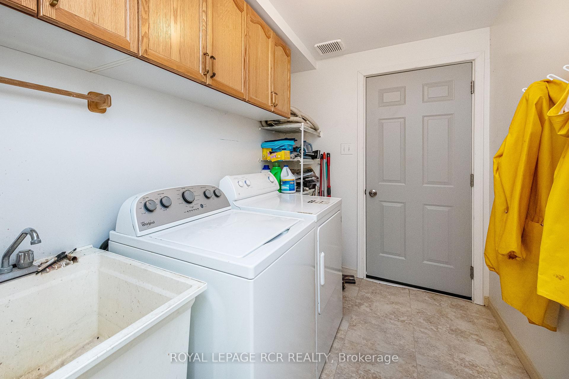 Photo 13 of 222 Walsh Crescent, Orangeville — HOMEH