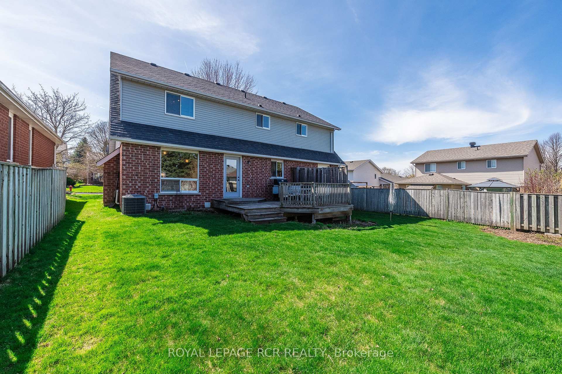 Photo 23 of 222 Walsh Crescent, Orangeville — HOMEH