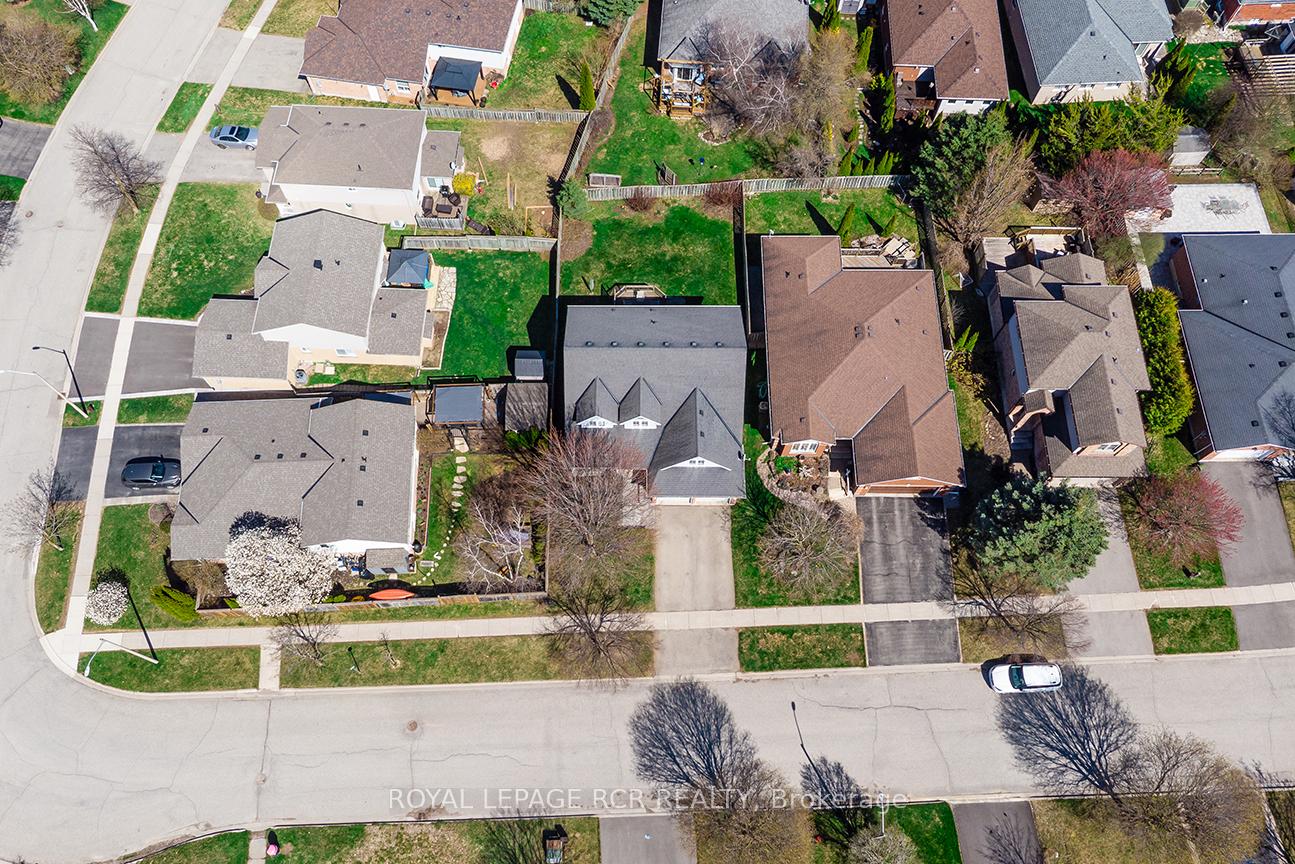 Photo 26 of 222 Walsh Crescent, Orangeville — HOMEH