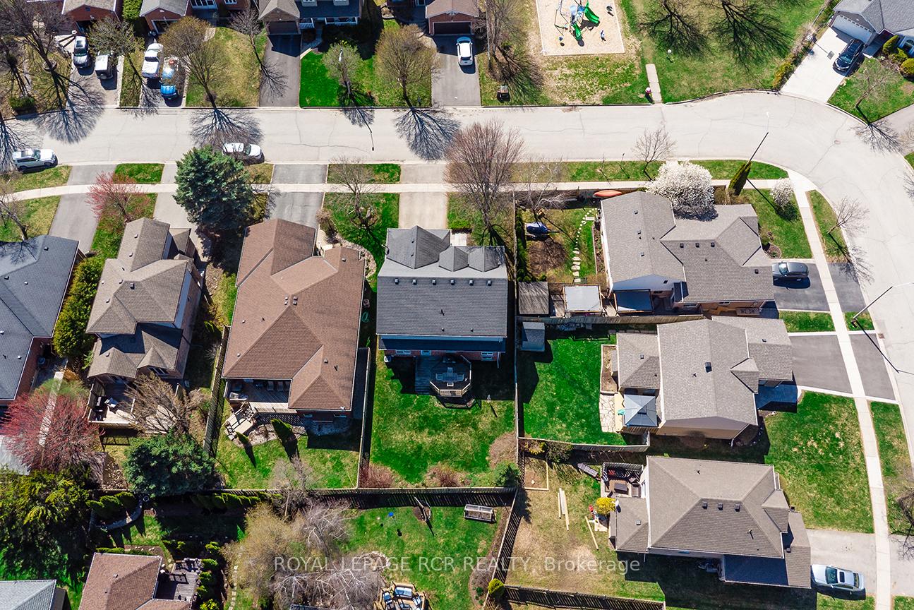 Photo 28 of 222 Walsh Crescent, Orangeville — HOMEH