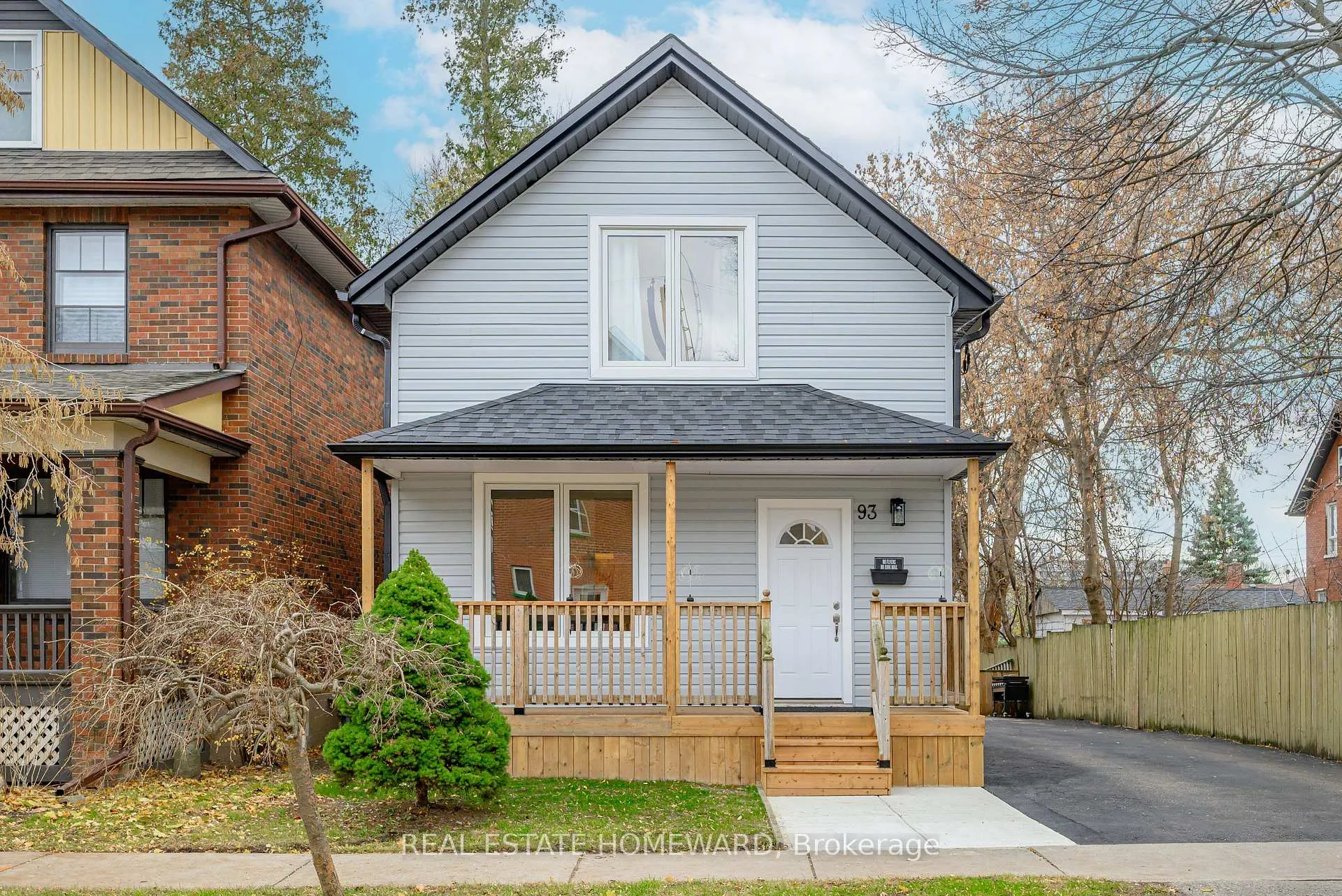Front of 93 Agnes Street