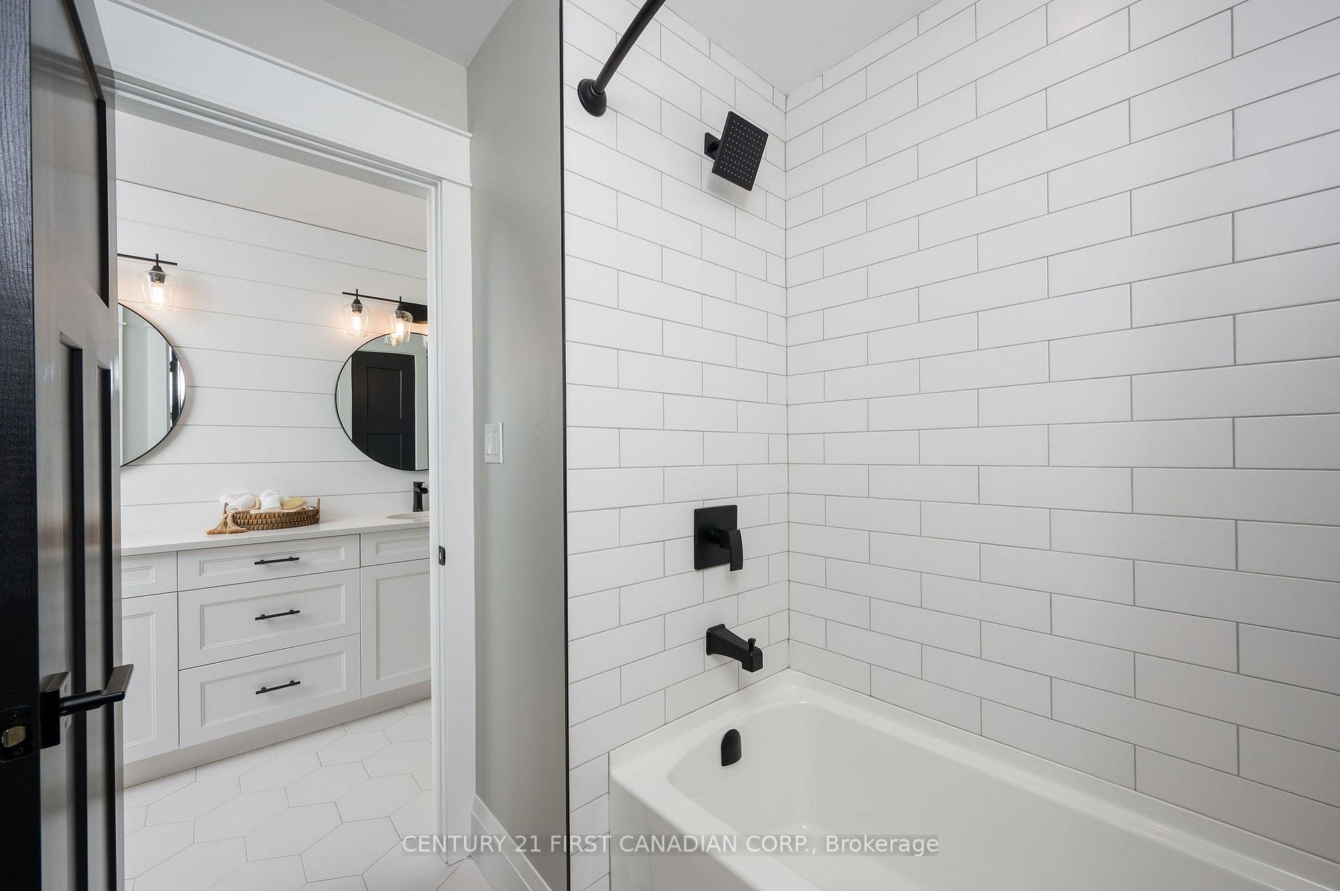 Photo 30 of 11752 Petty Street, North Middlesex, Rural North Middlesex — HOMEH
