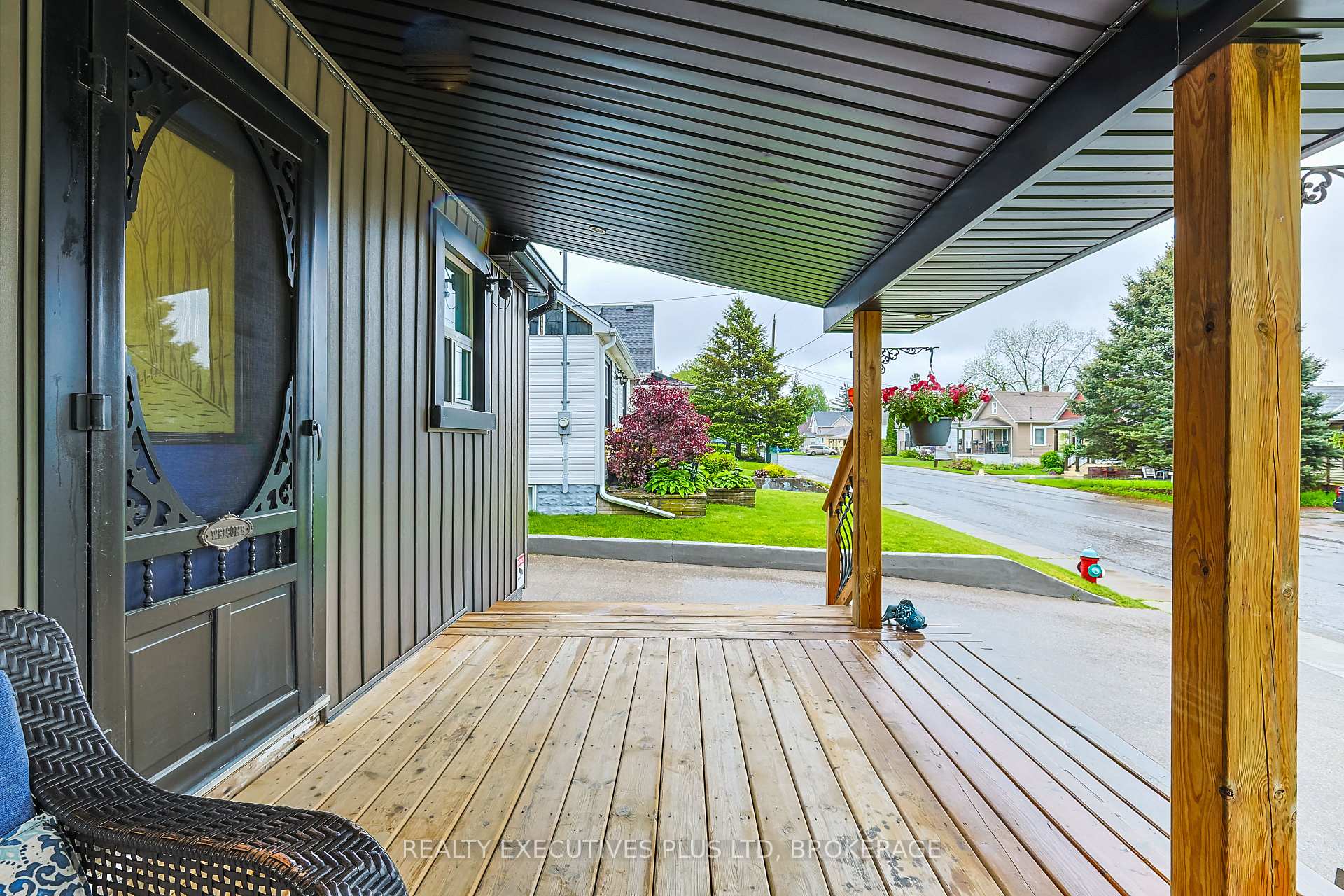 Photo 6 of 6435 Taylor Street, Niagara Falls, Dorchester — HOMEH