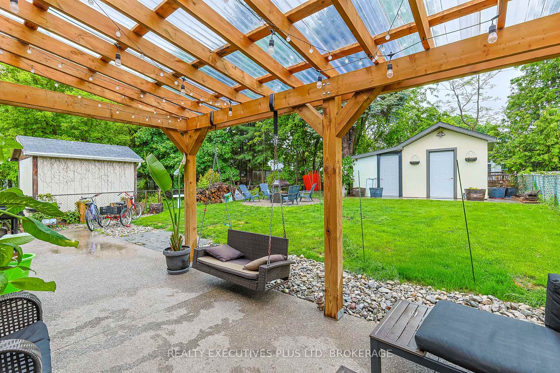 Photo 12 of 6435 Taylor Street, Niagara Falls, Dorchester — HOMEH