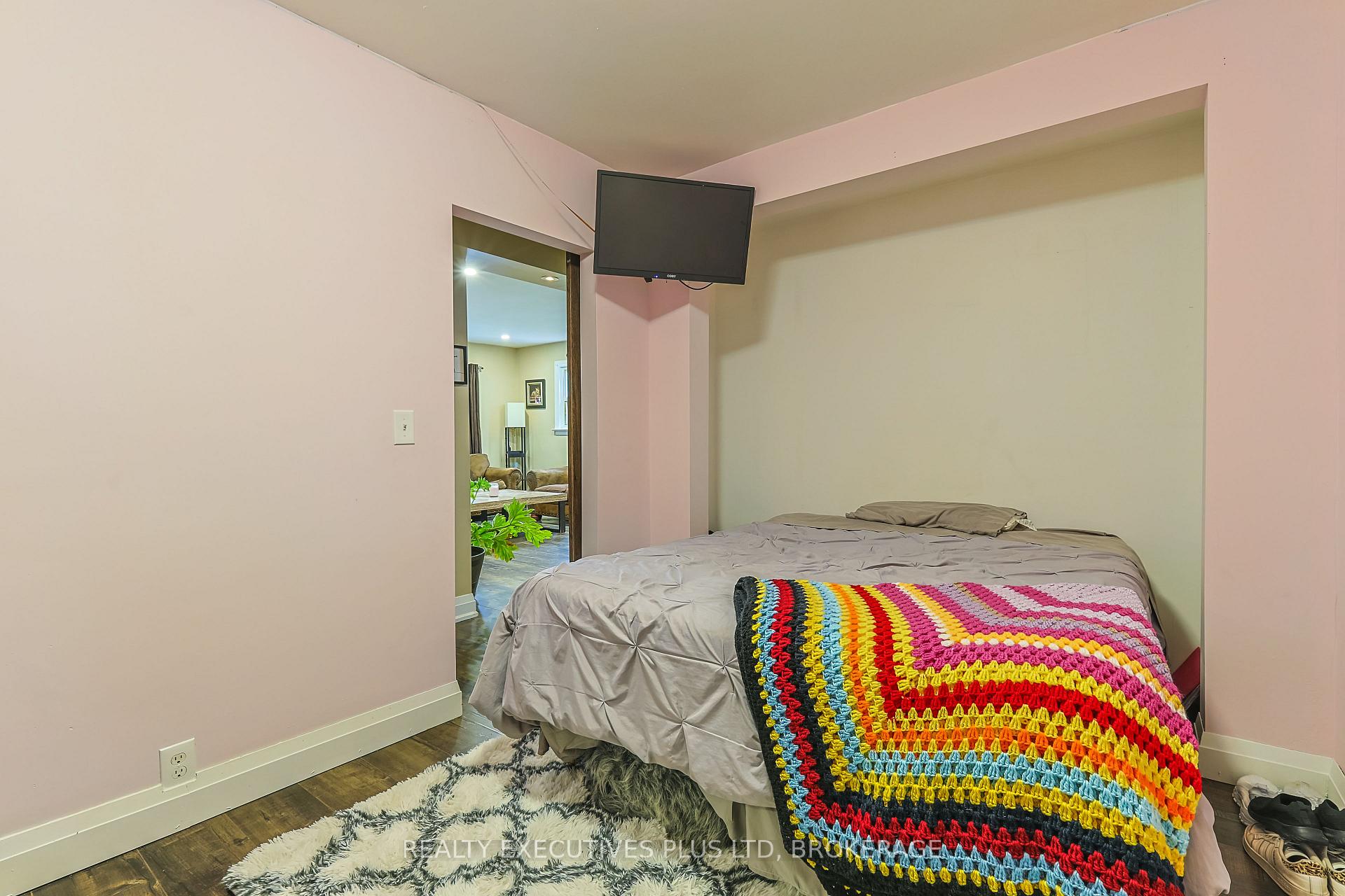 Photo 34 of 6435 Taylor Street, Niagara Falls, Dorchester — HOMEH