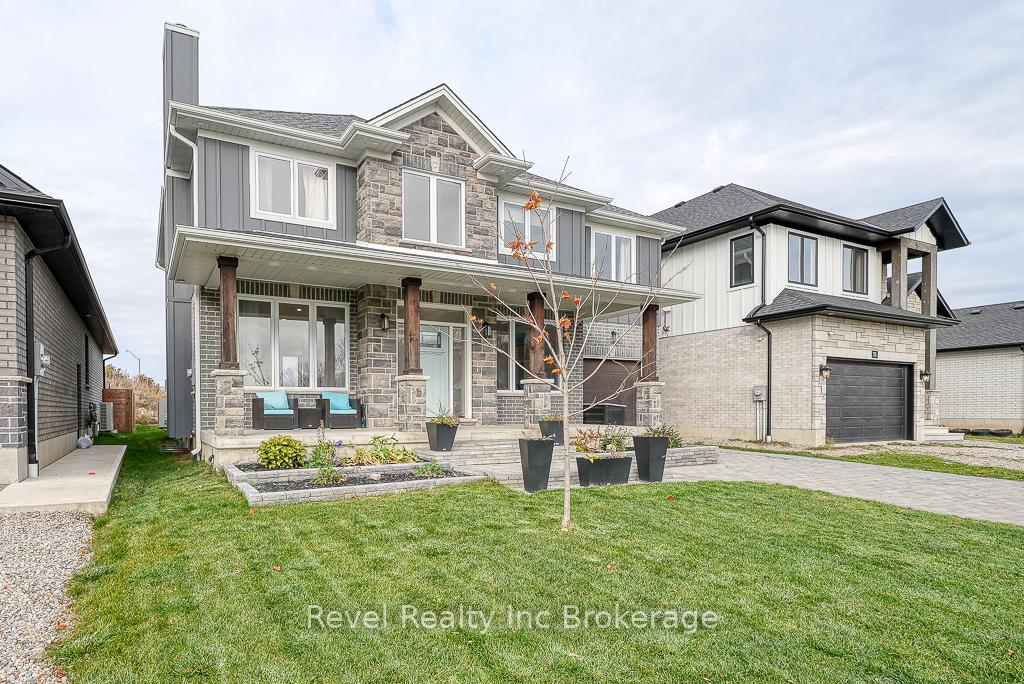 Front of 82 Sunview Drive