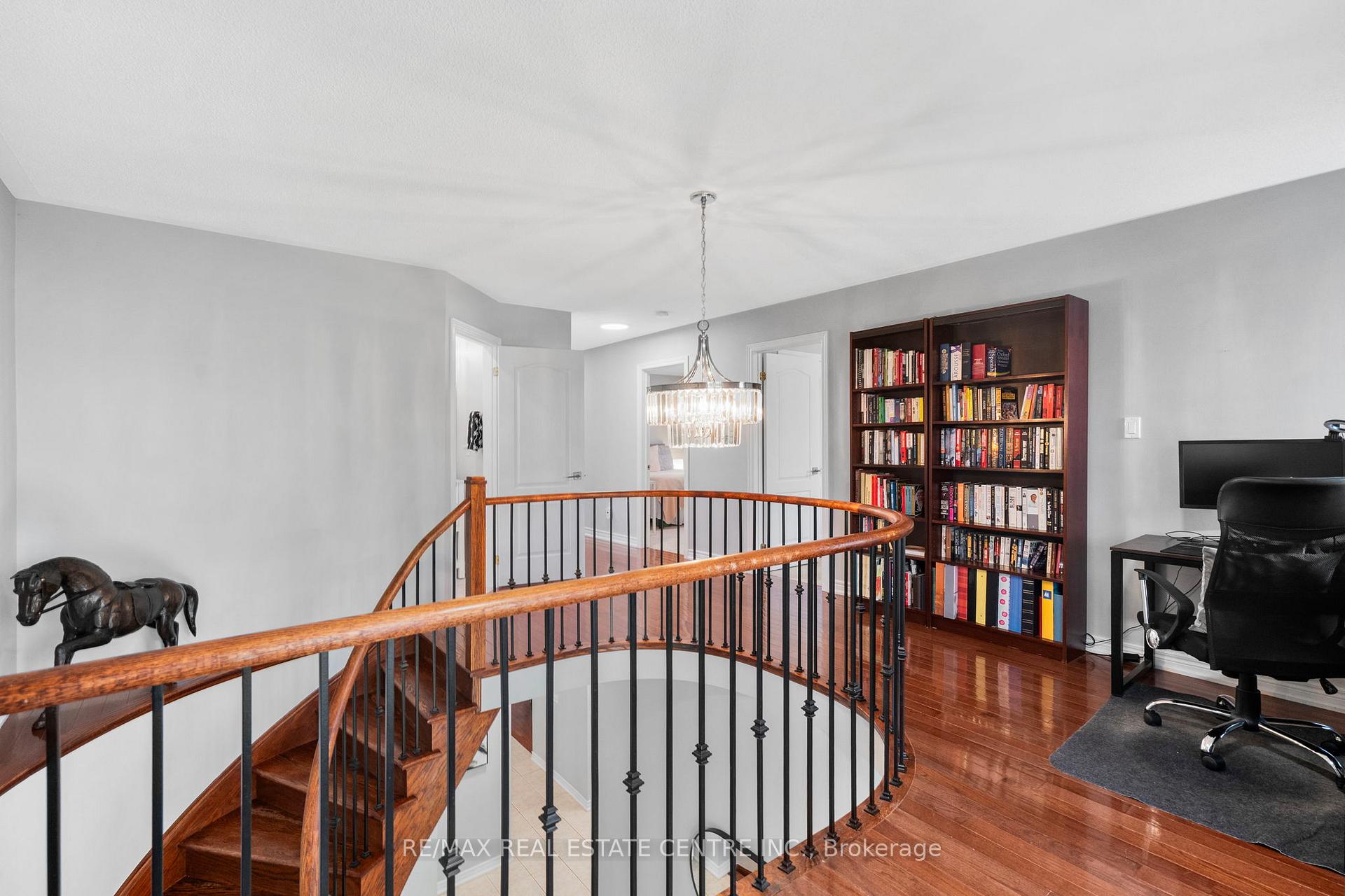 Photo 9 of 1464 Rolph Terrace, Milton, Beaty — HOMEH