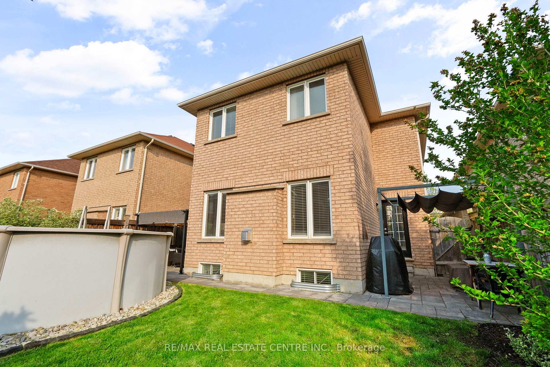Photo 35 of 1464 Rolph Terrace, Milton, Beaty — HOMEH