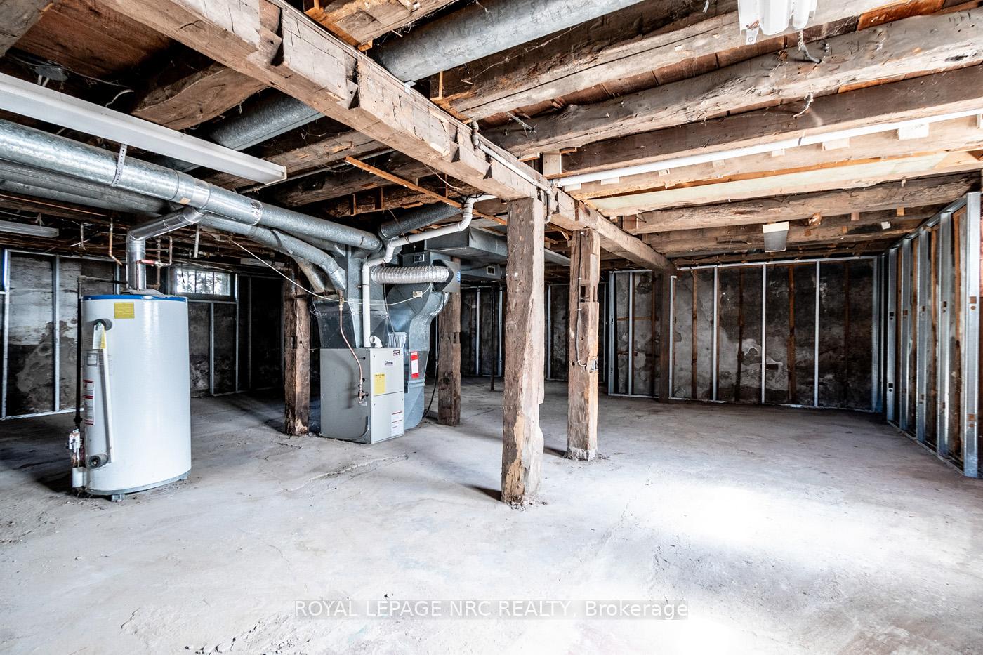 Photo 23 of 1548 Pelham Street, Pelham, Fonthill — HOMEH