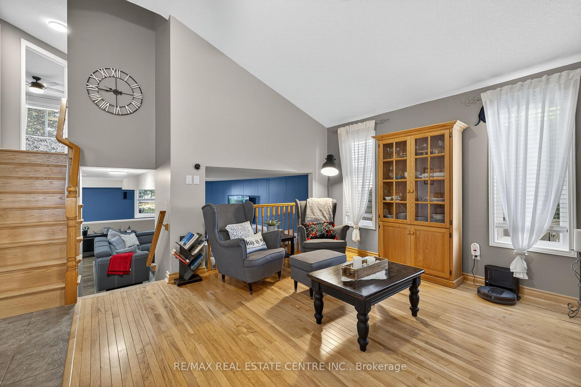 Photo 14 of 3 Bishop Court, Orangeville — HOMEH