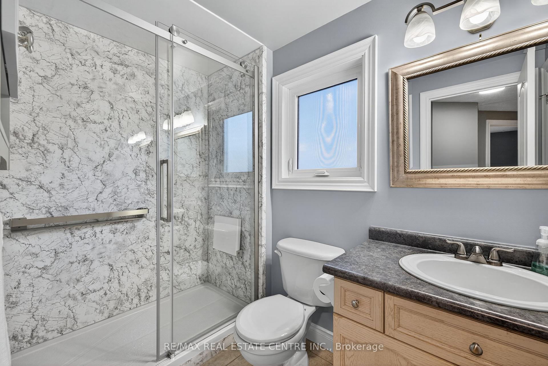 Photo 27 of 3 Bishop Court, Orangeville — HOMEH