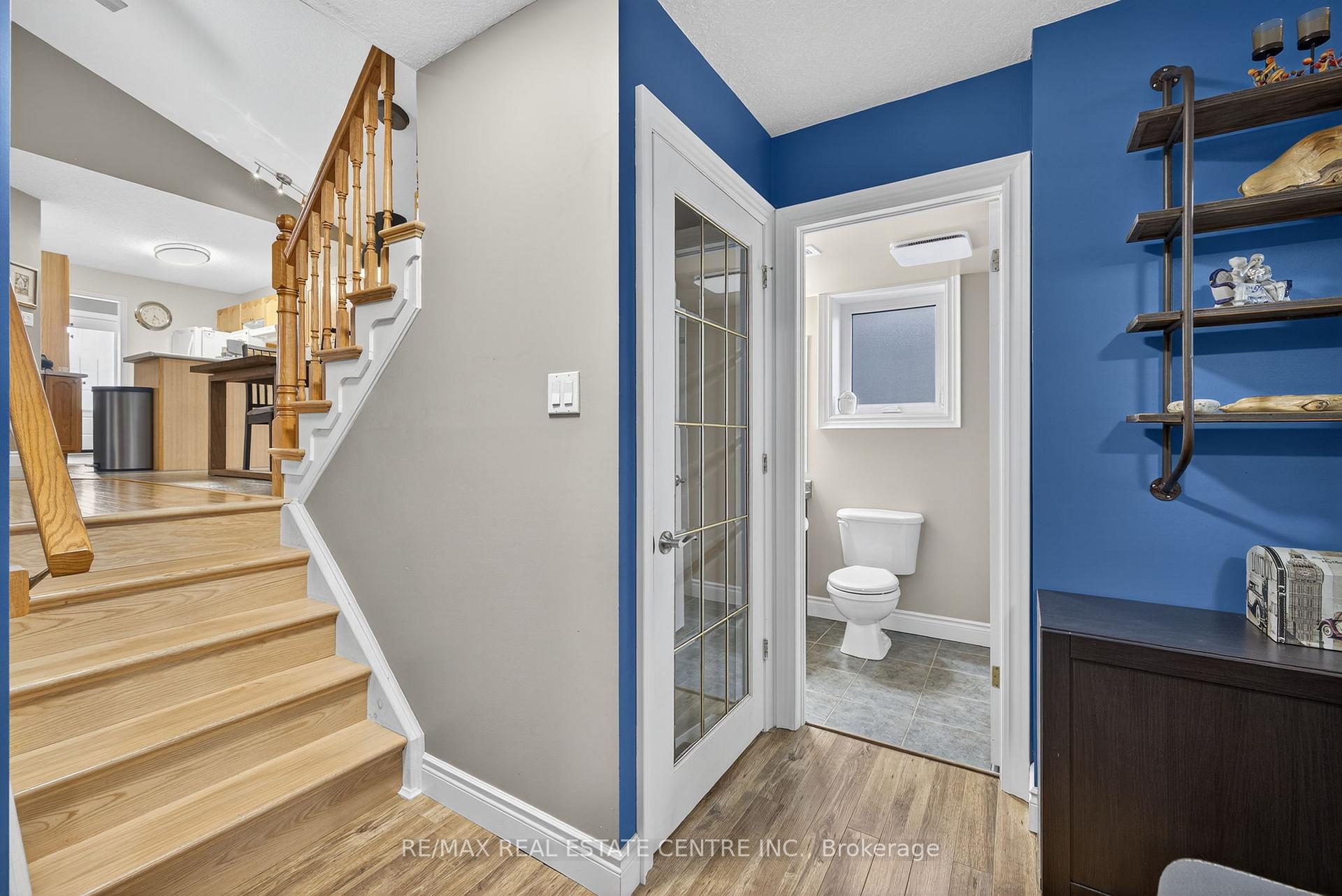 Photo 29 of 3 Bishop Court, Orangeville — HOMEH