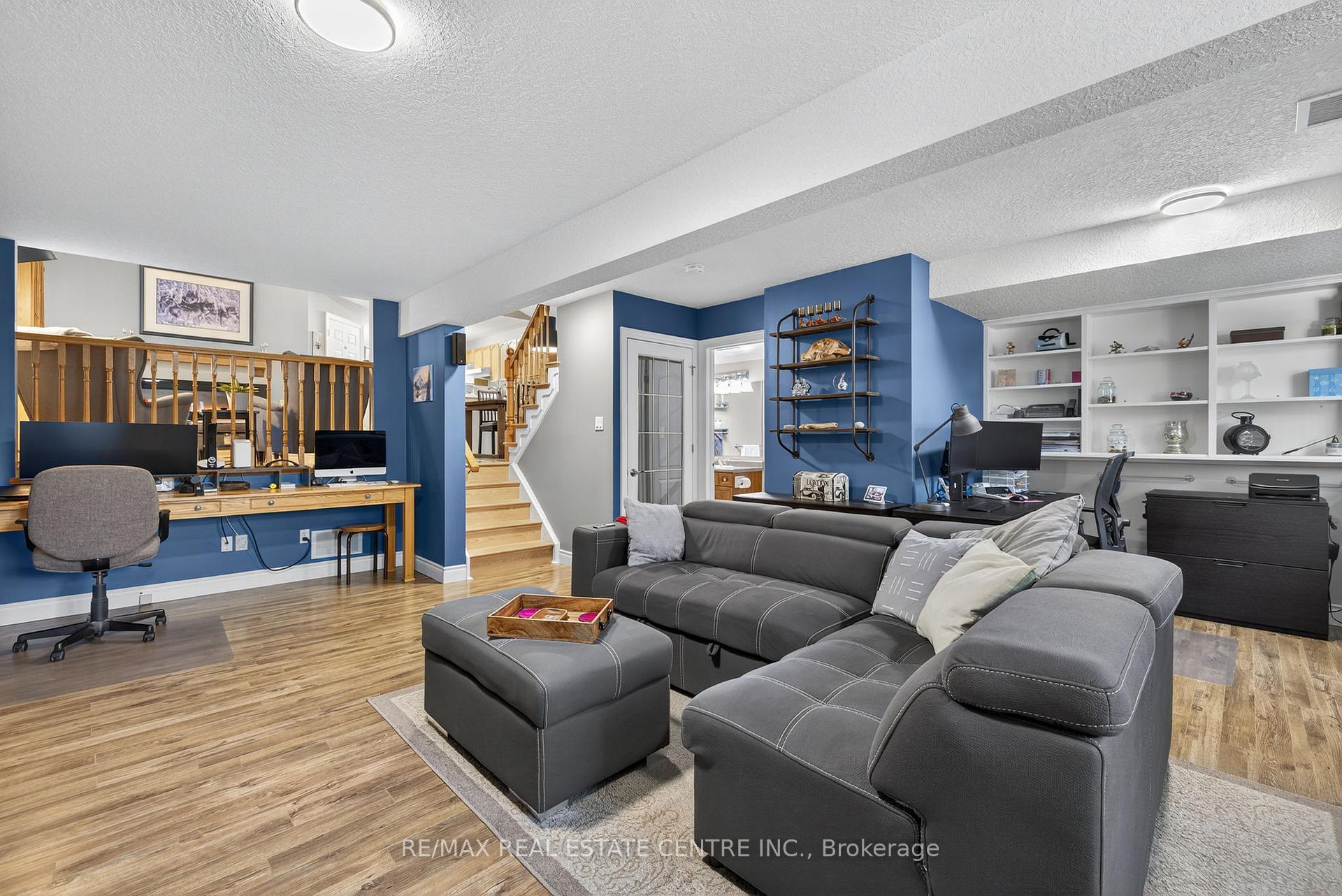 Photo 30 of 3 Bishop Court, Orangeville — HOMEH