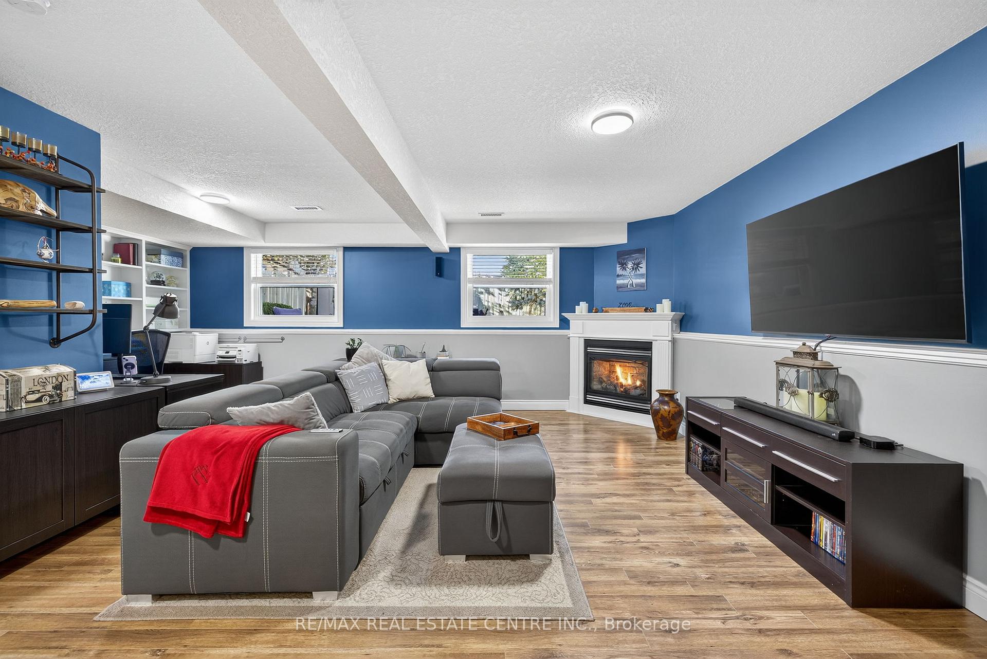 Photo 31 of 3 Bishop Court, Orangeville — HOMEH